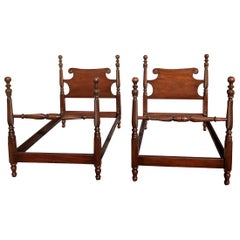 Kindel Oxford Mahogany Semi-Post American Empire Twin Beds, Circa 1930s