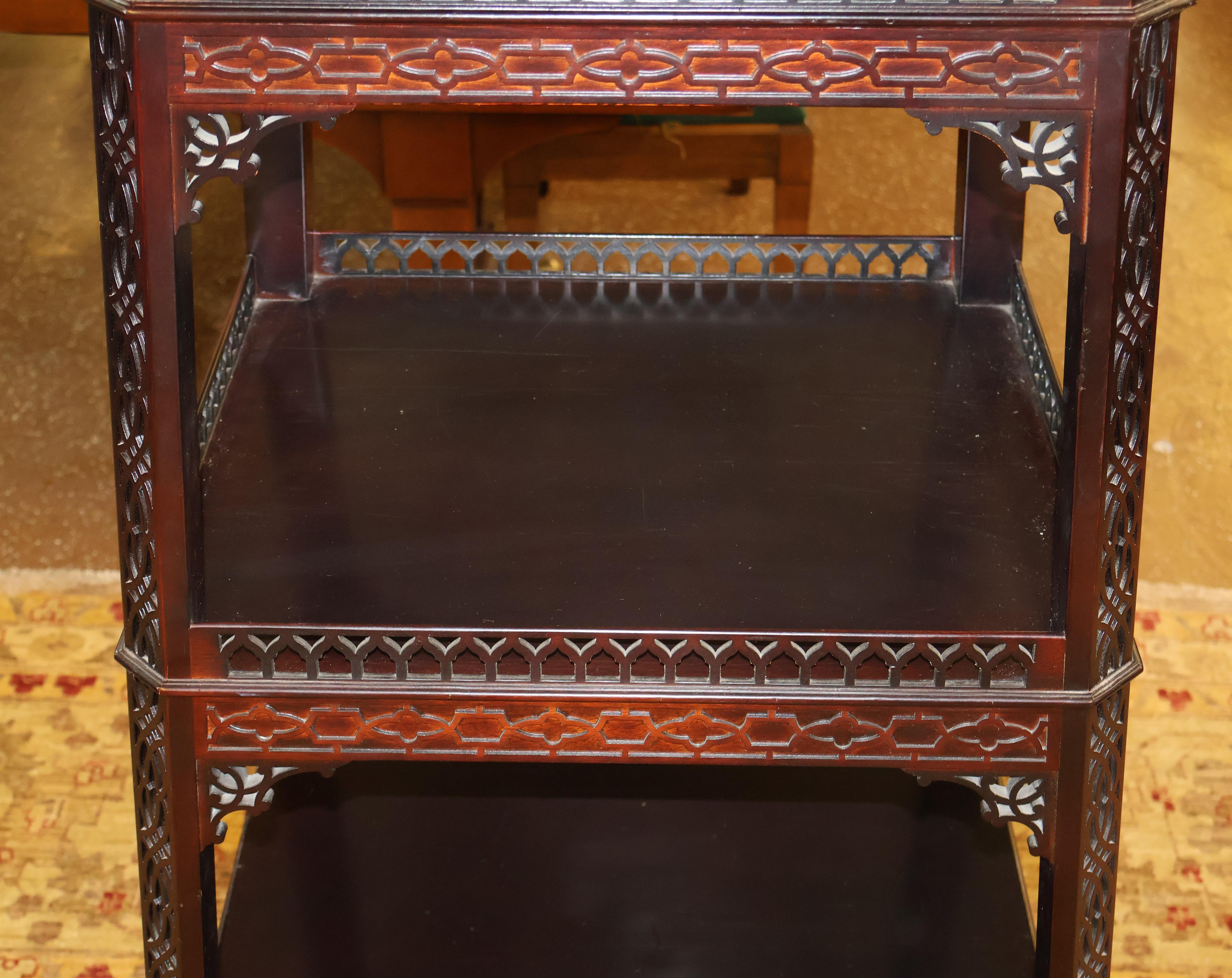 Kindel Varney & Sons Chinese Chippendale Etagere Pagoda Vitrine 6