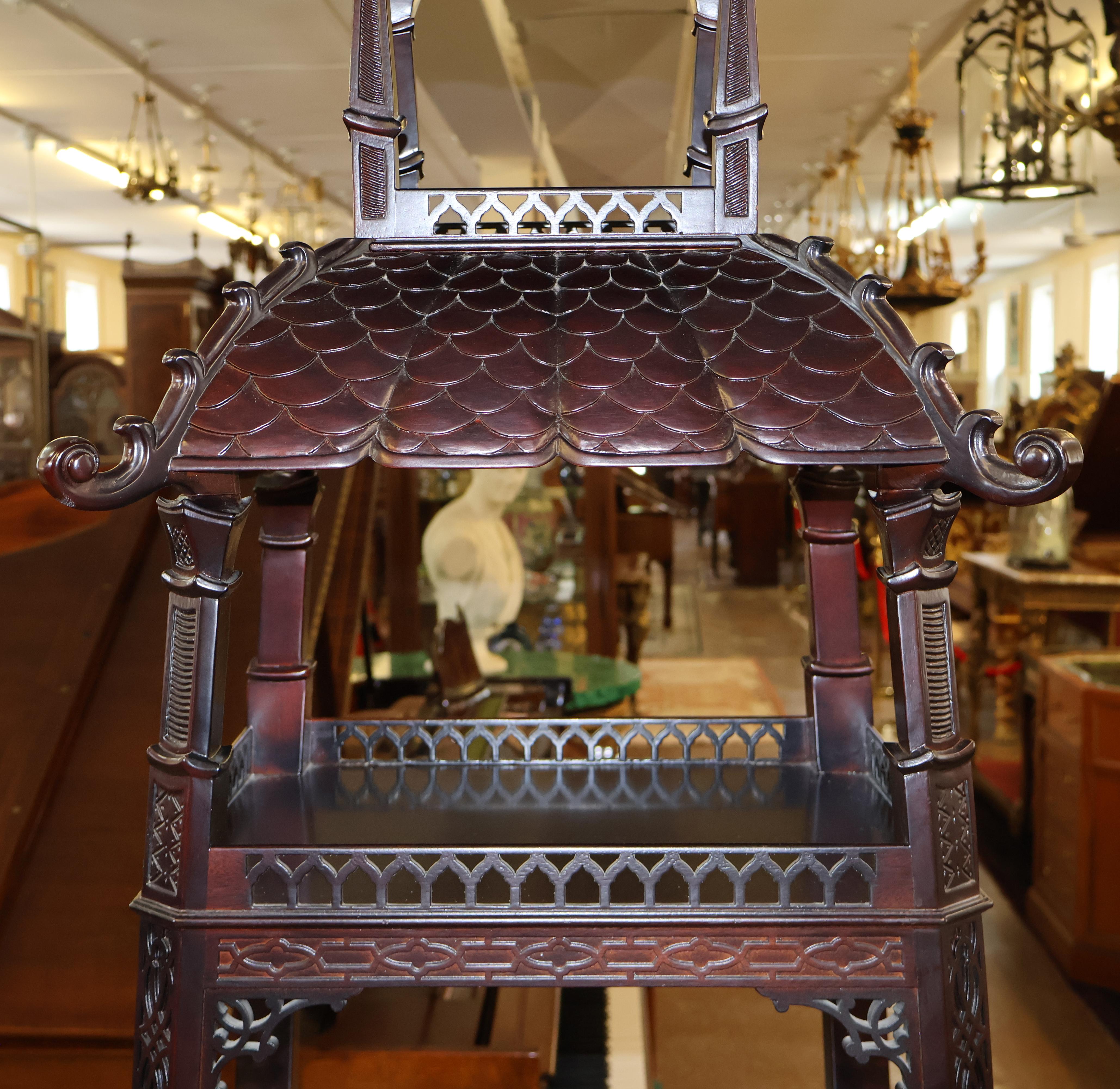 Kindel Varney & Sons Chinese Chippendale Etagere Pagoda Vitrine 8