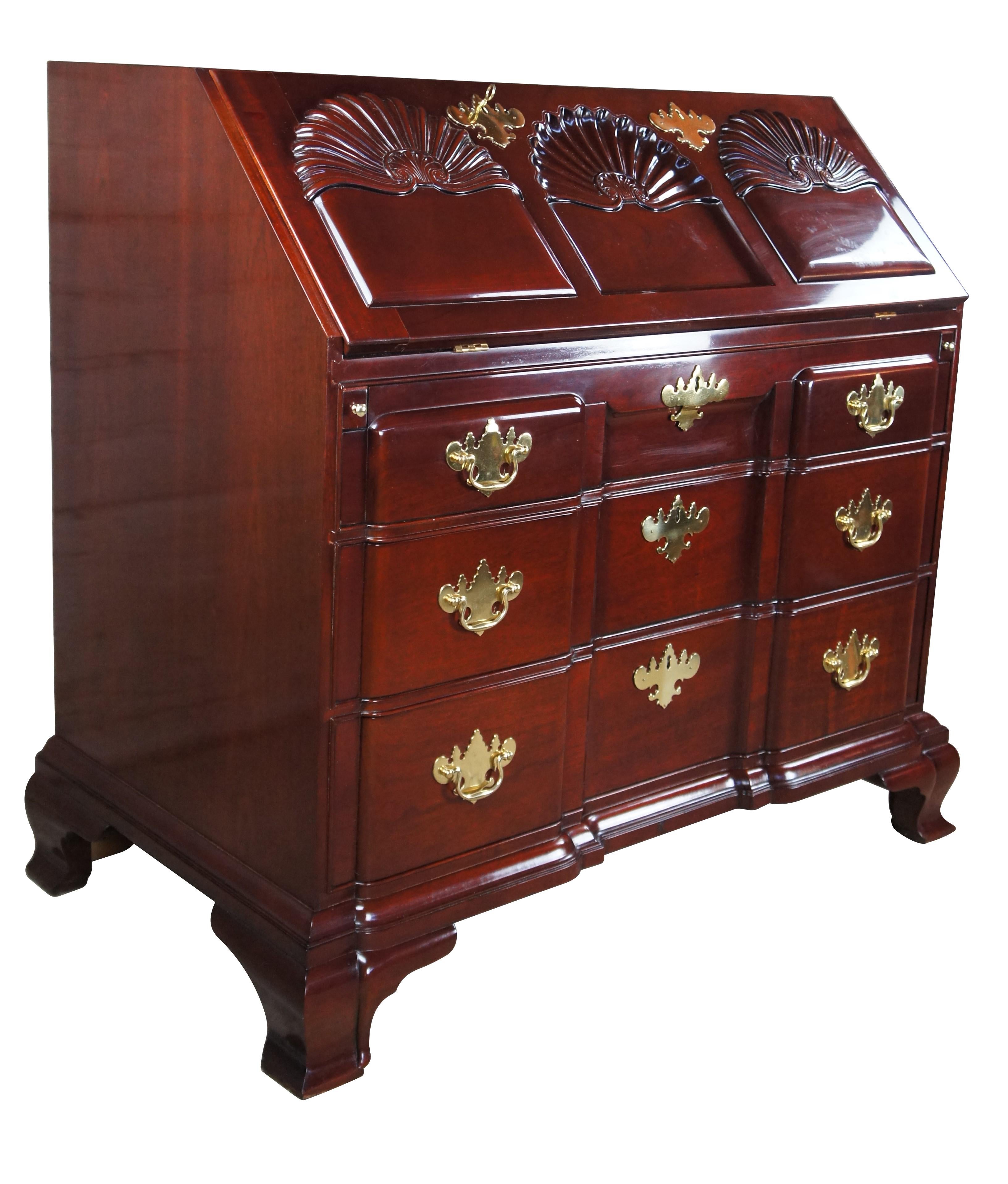 Kindel Winterthur Collection Mahogany Goddard Townsend Blockfront Secretary Writing Desk. Made from mahogany with a high sheen finish. This exception example of a late 18th century piece features an ornately scalloped slant front over three