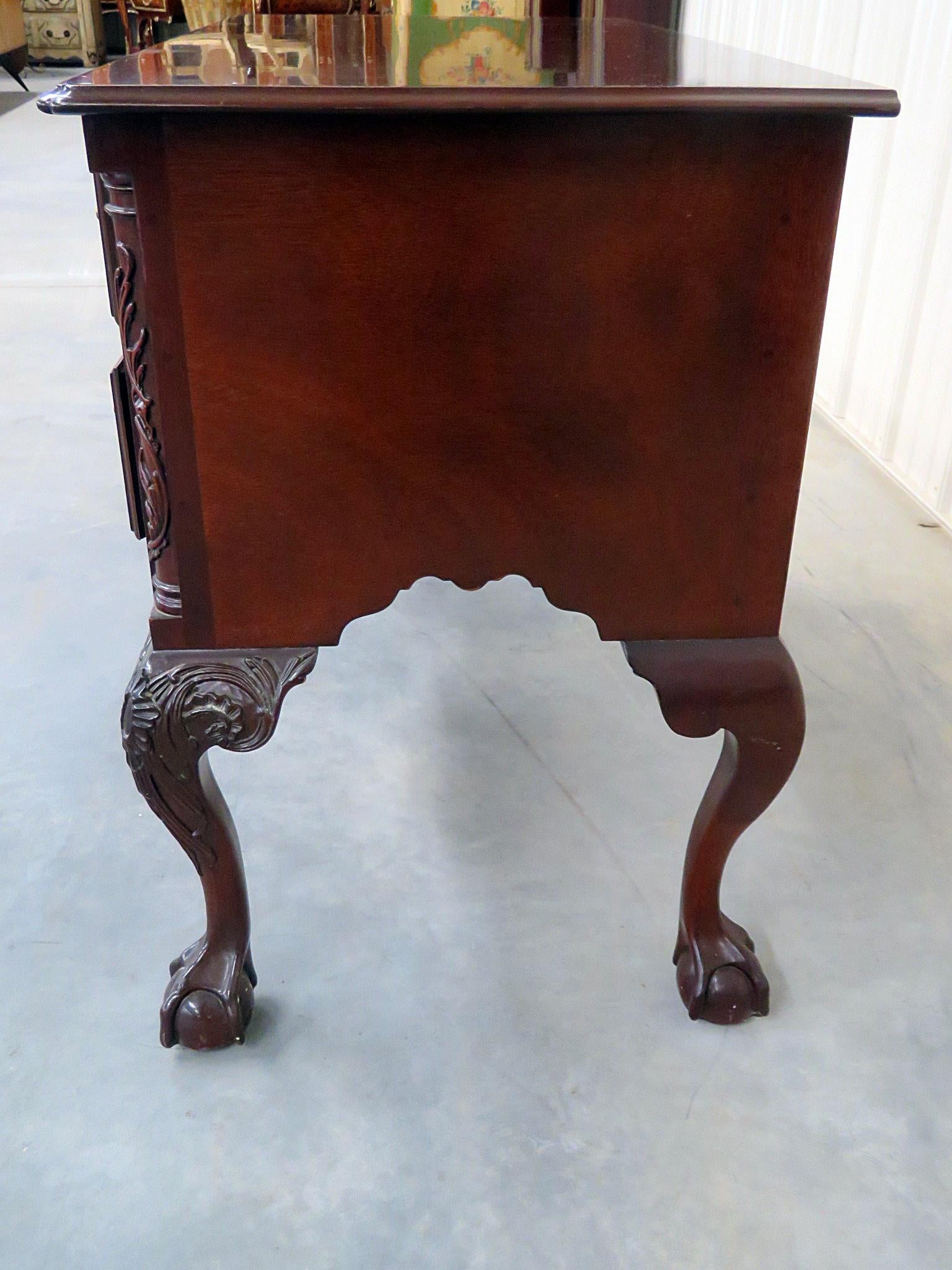 Kindel Winterthur Georgian Style Lowboy 1