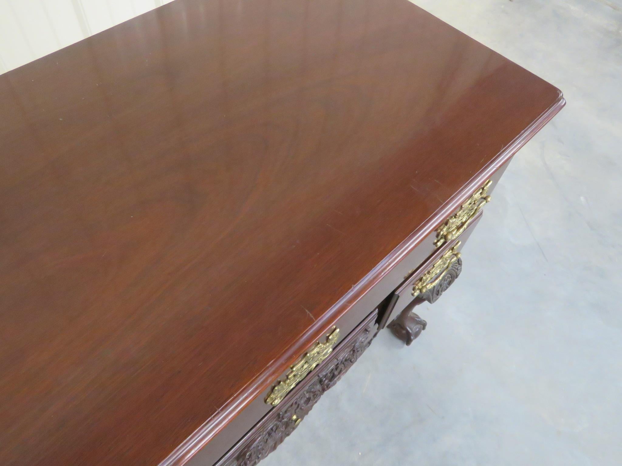 Kindel Winterthur Georgian Style Lowboy 3