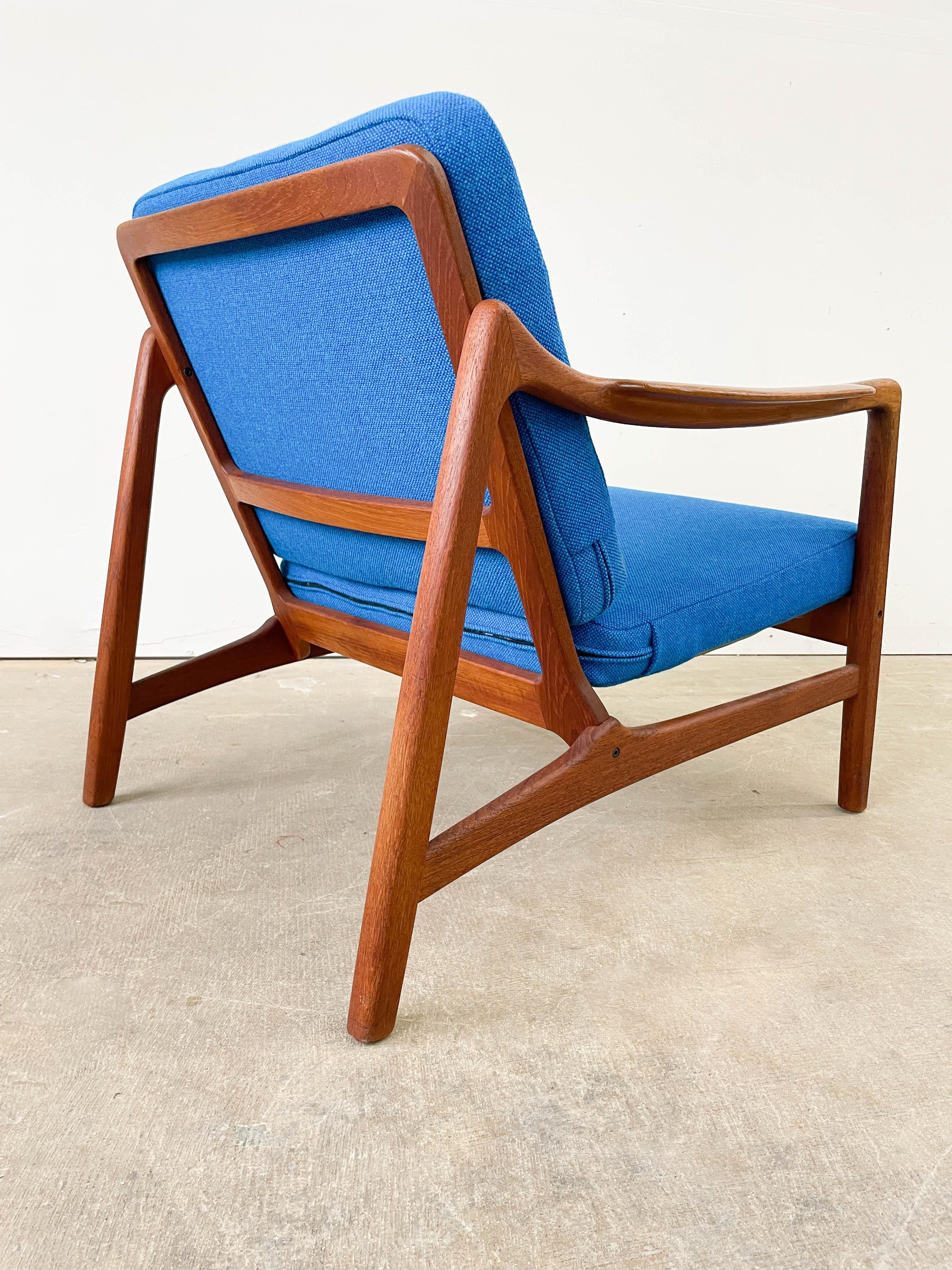Kindt Larsen Teak Lounge Chairs 116 for France and Son 4