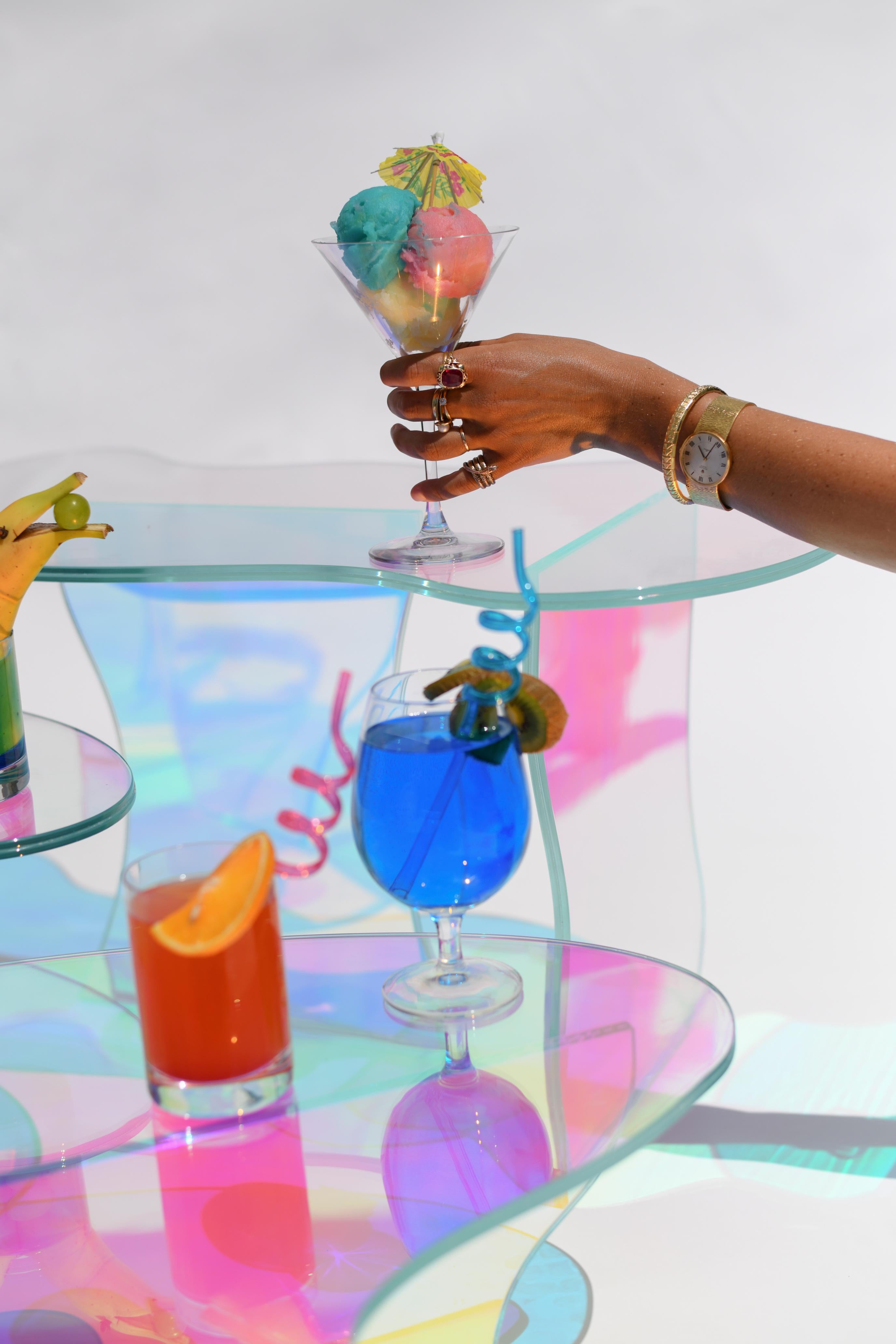 Table en verre aux couleurs cinétiques de Brajak Vitberg en vente 5