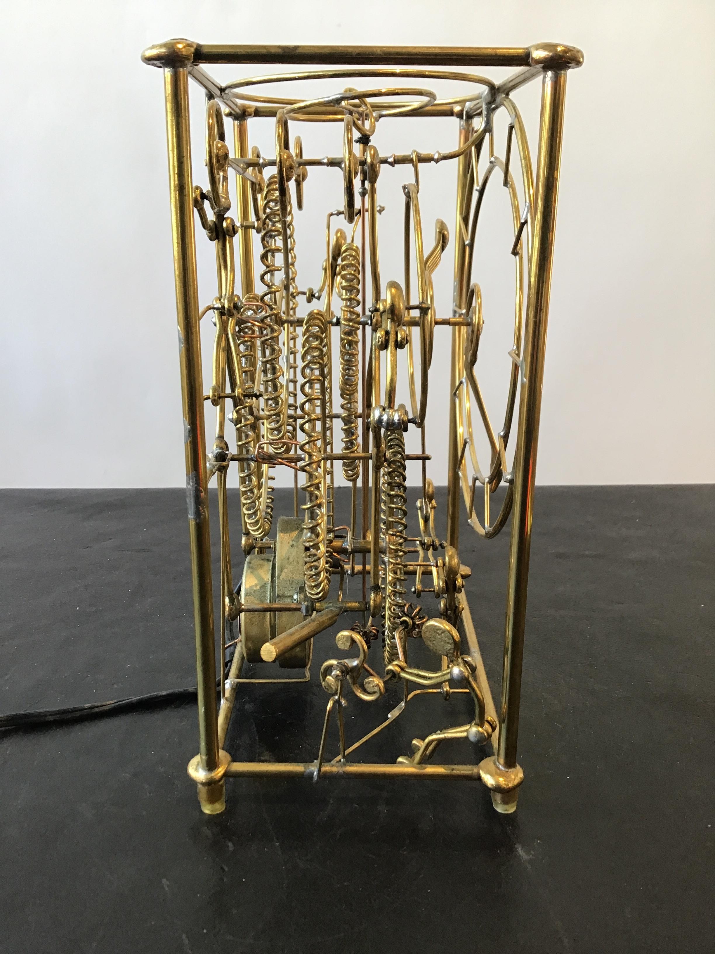 Kinetic Sculpture Motion Clock by Gordon Bradt for Kinetco In Good Condition In Tarrytown, NY