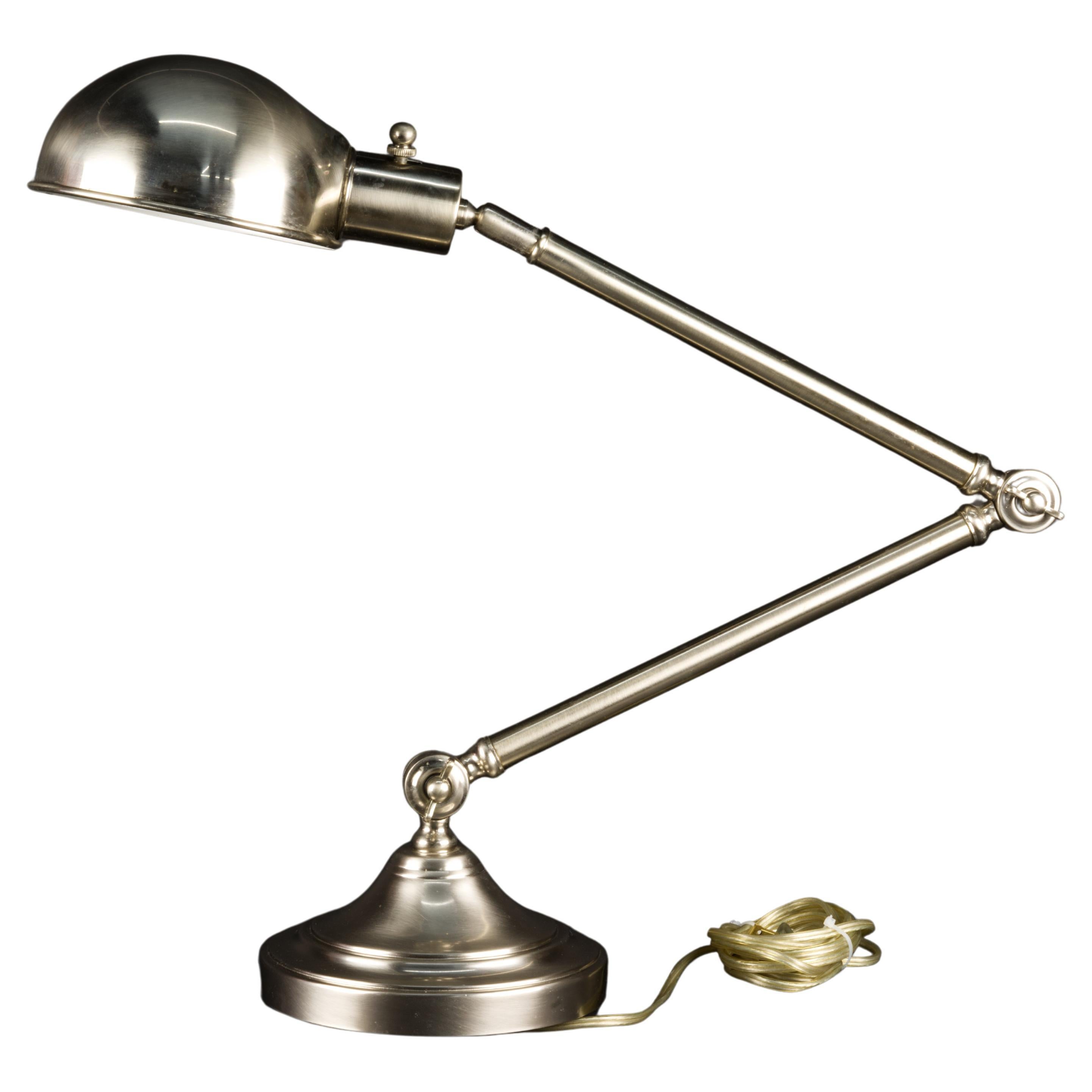  Lampe de bureau cinétique Robert Abbey en chrome brossé modèle n° 1500 en vente