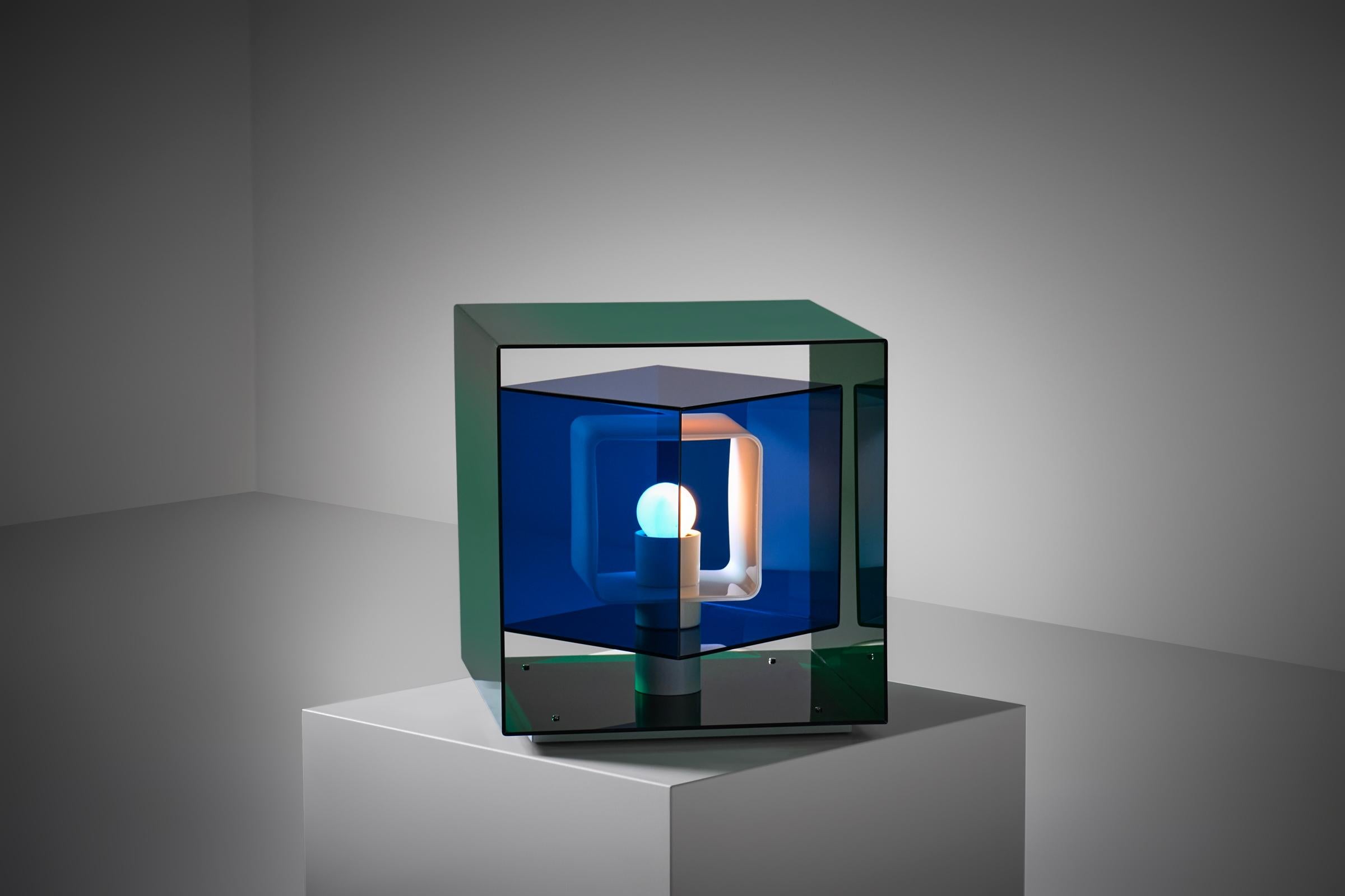 Kinetic table lamp model 