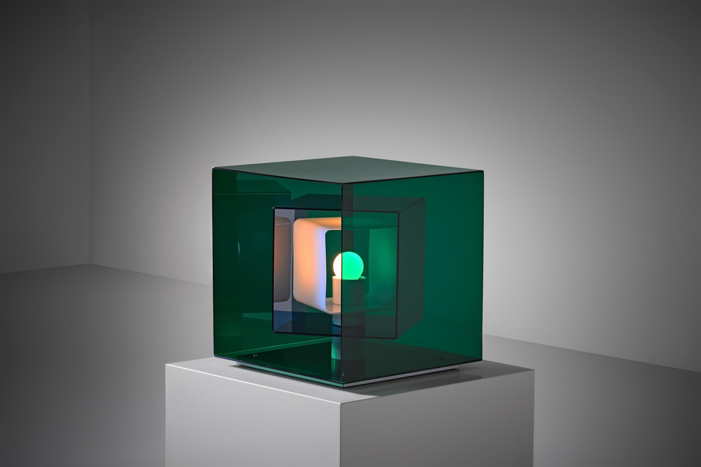 Italian Kinetic table lamp mod. 