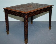 ROI ALBERT Ier DE BELGIQUE TABLE À CAFÉ OCCASIONNELLE DE COUVERTURE DE CÔTÉ EN CHÊNE CARVÉ CIRCA 1900