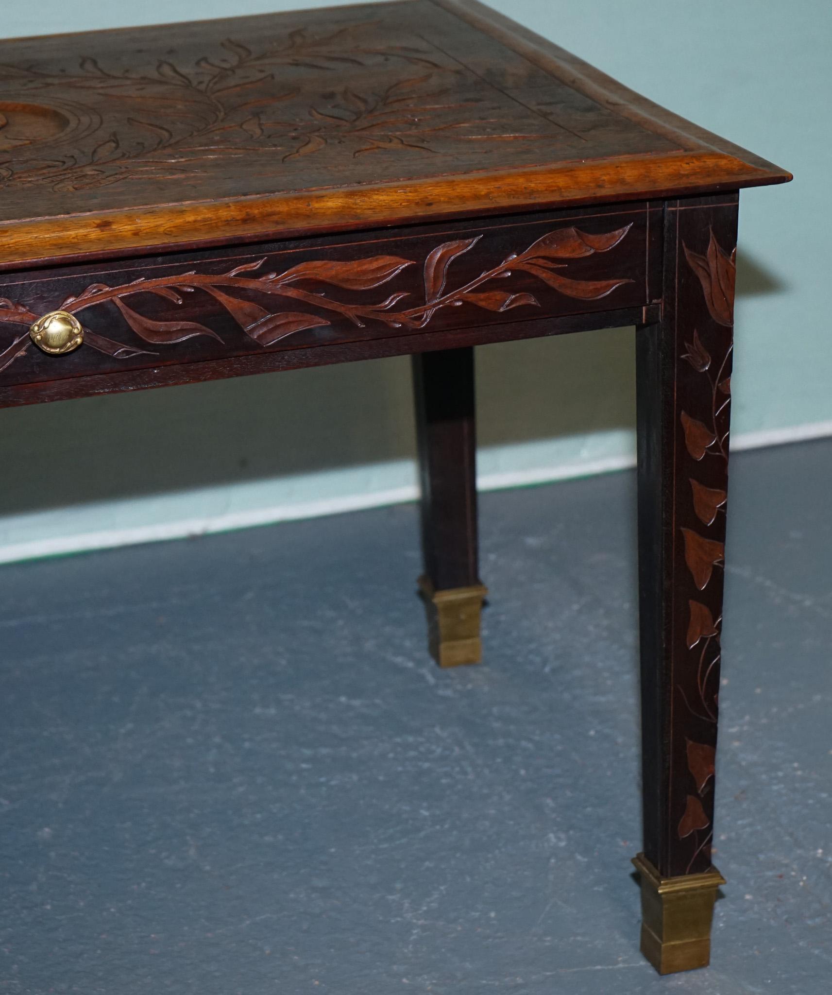 Oak KING ALBERT I OF BELGIUM OCCASIONAL SIDE END COFFEE TABLE CARVED OAK CiRCA 1900 For Sale