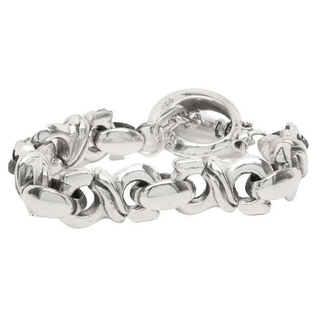 Baby Link Interlocking M.Gerard Diamond Interlocking Link Bracelet For Sale at 1stDibs | gerad ...