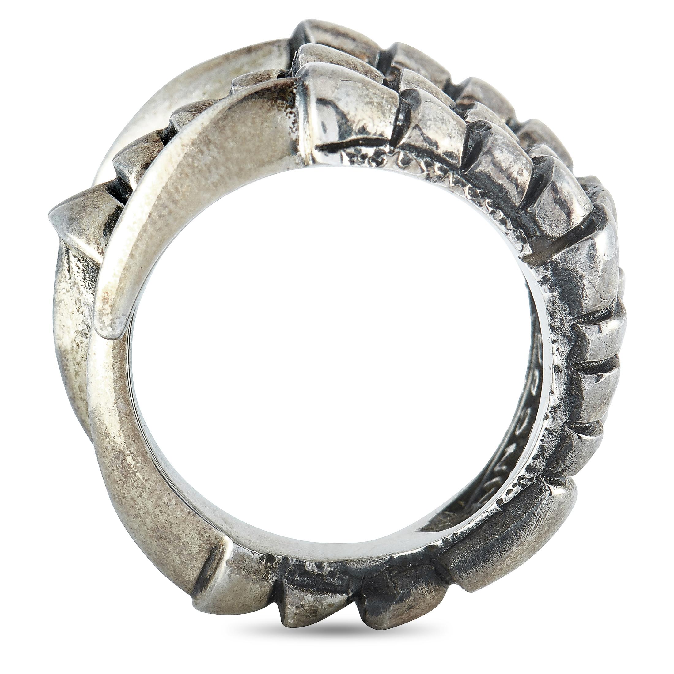 This King Baby ring is crafted from sterling silver and weighs 25.9 grams. The ring boasts band thickness of 6 mm and top height of 4 mm, while top dimensions measure 25 by 25 mm.

Offered in brand new condition, this jewelry piece includes the