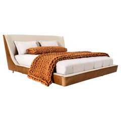 King Bed with Shell Headboard in Caramel Leather and Oatmeal Fabric - Musa Line