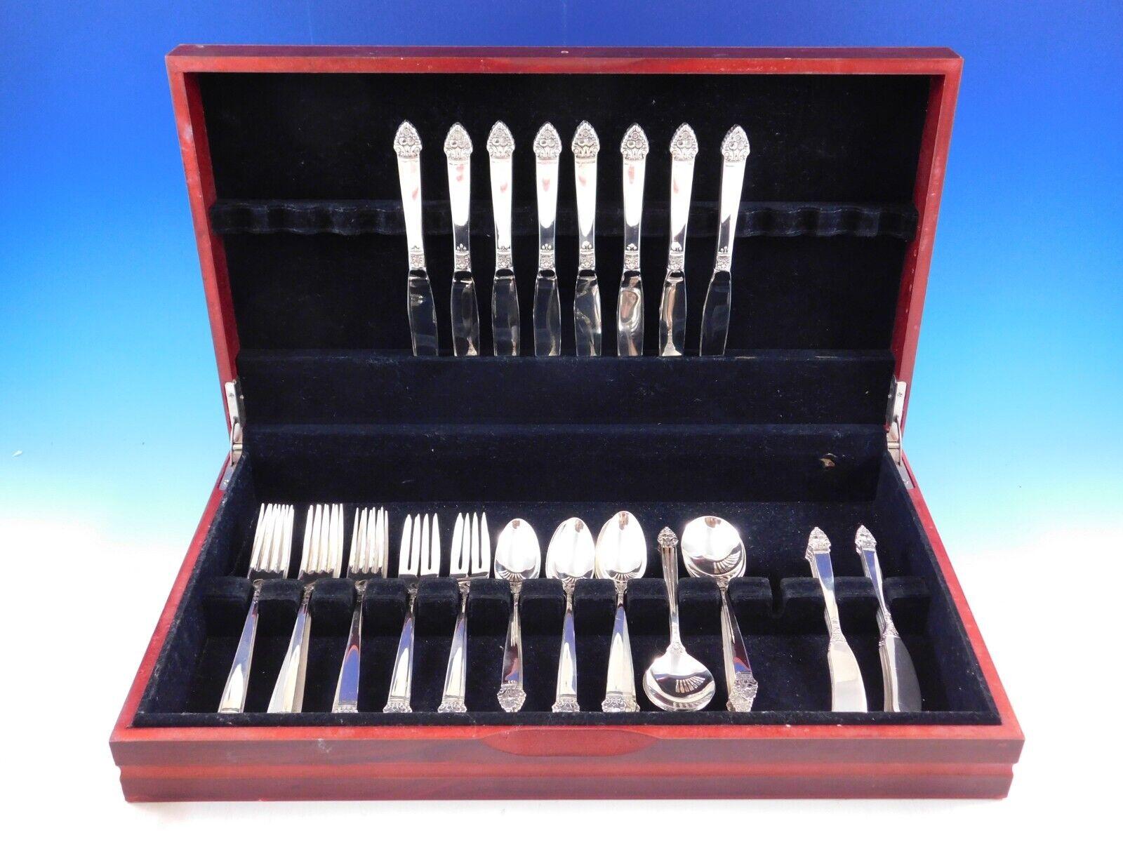 King Cedric by Oneida sterling silver flatware set - 48 pieces. This set includes:

8 Knives, 8 7/8