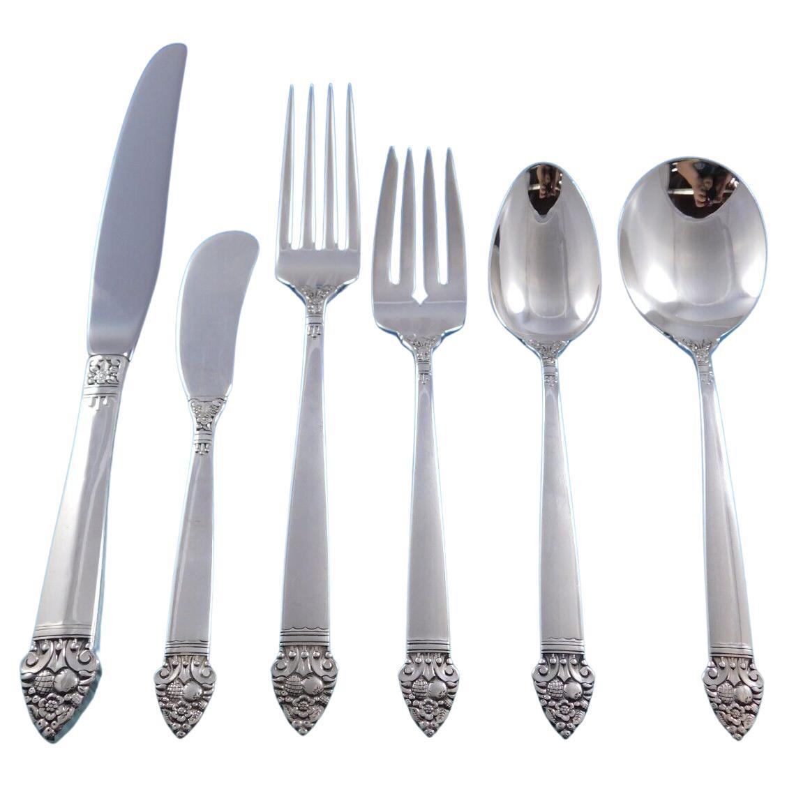 King Cedric by Oneida Sterling Silver Flatware Service For 8 Set 48 Pieces For Sale