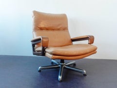 Chaise 'King' par André Vandenbeuck pour Strässle, Suisse, 1970
