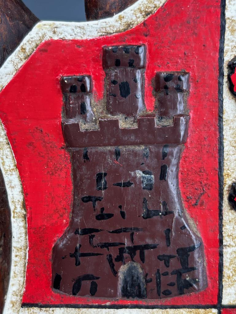 Stemma di Toledo di Charles Spanish - Aquila a doppia testa scolpita a mano in vendita 2