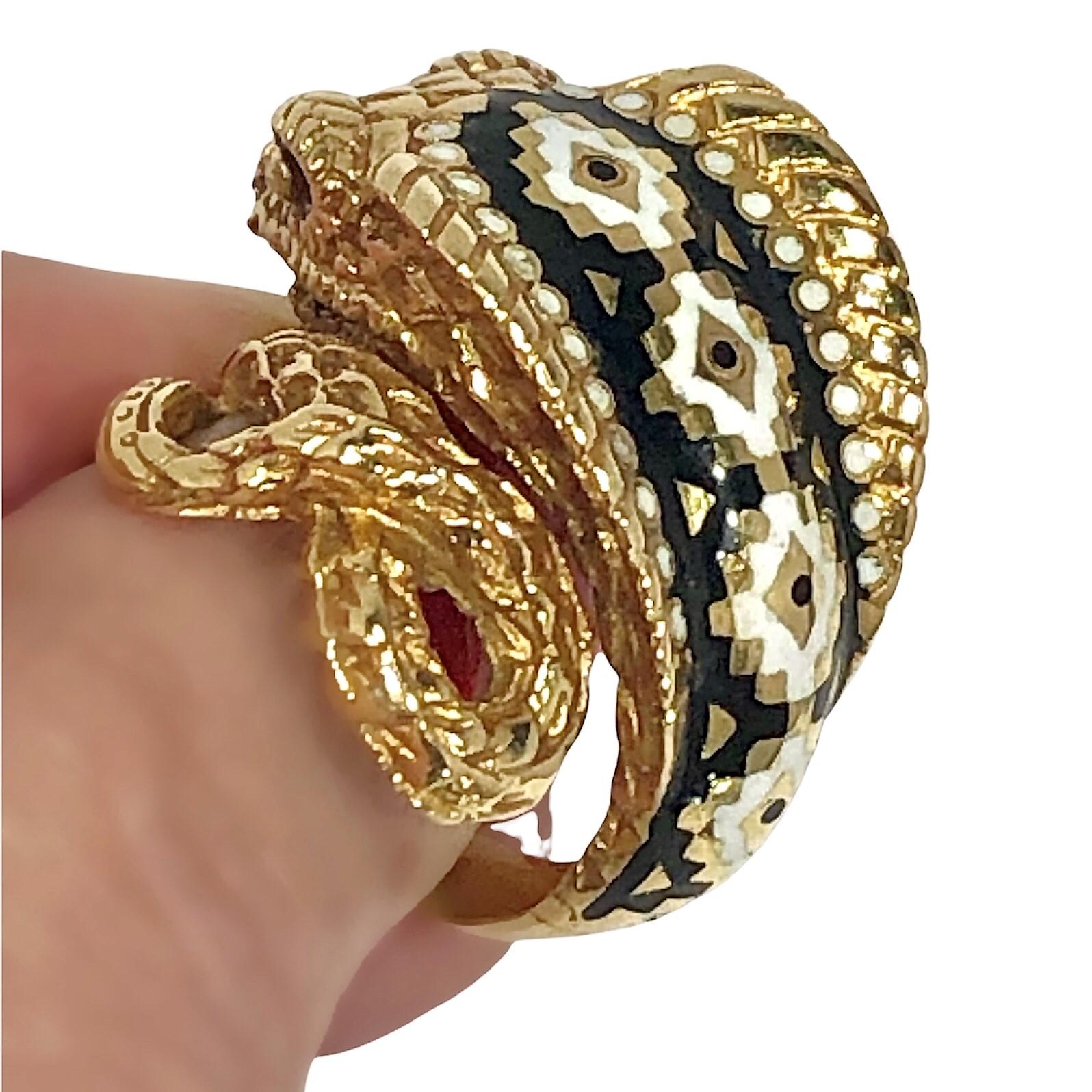 King Cobra Snake Ring in 18k Yellow Gold with Multi Color Enamel Markings For Sale 1