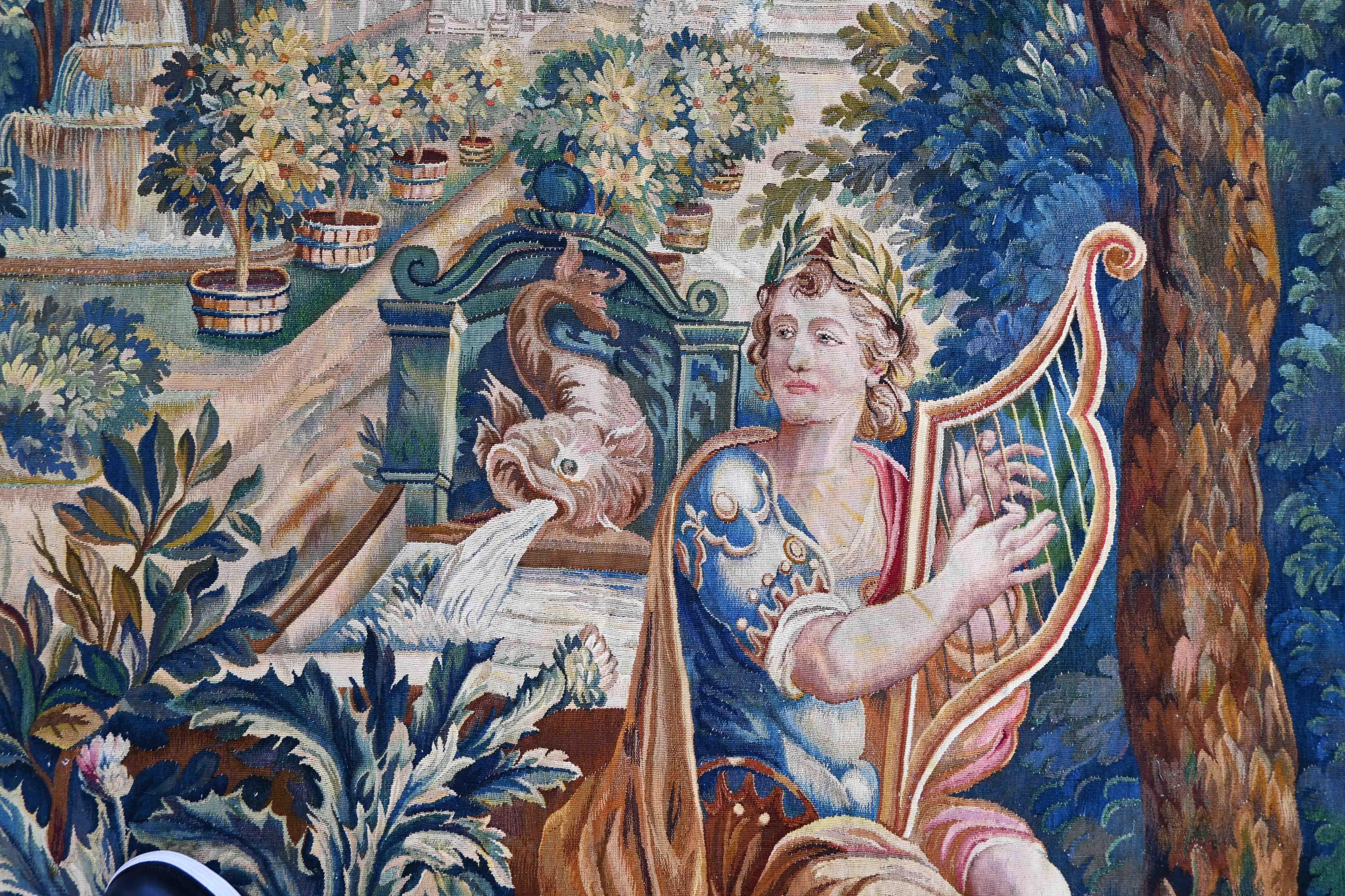 Wandteppich, signiert von der Manufacture des Bruxelles, Ende des 18. Jahrhunderts, Anfang des 19. Jahrhunderts, Wolle und Seide,

König DAVID spielt die Harfe in einem Garten mit Springbrunnen und Orangenbäumen
Die originalen Bourdeurs,