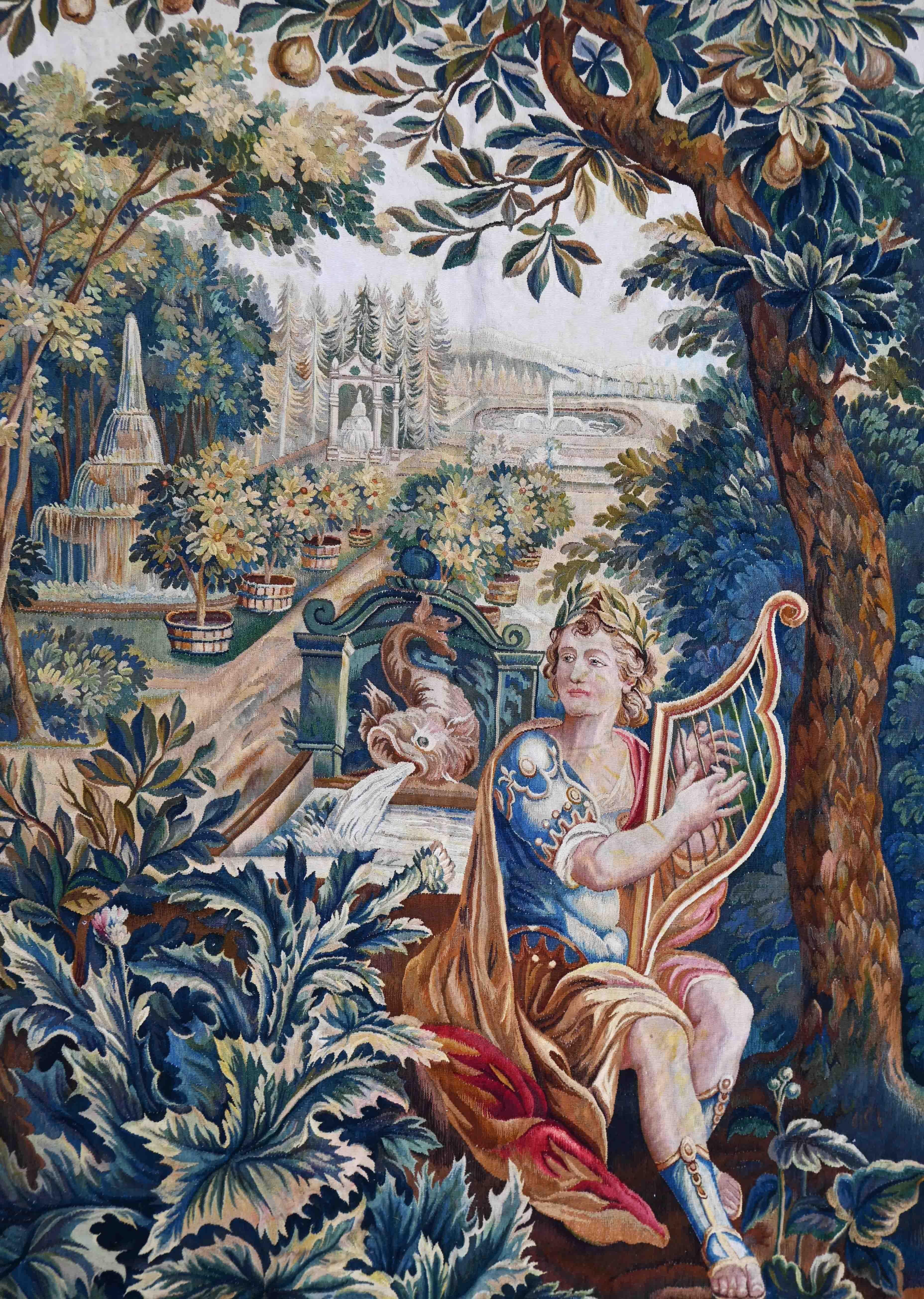 The King David Playing the Harp - Brüsseler Wandteppich Ende 18. Jahrhundert - N° 1480 im Zustand „Hervorragend“ im Angebot in Paris, FR
