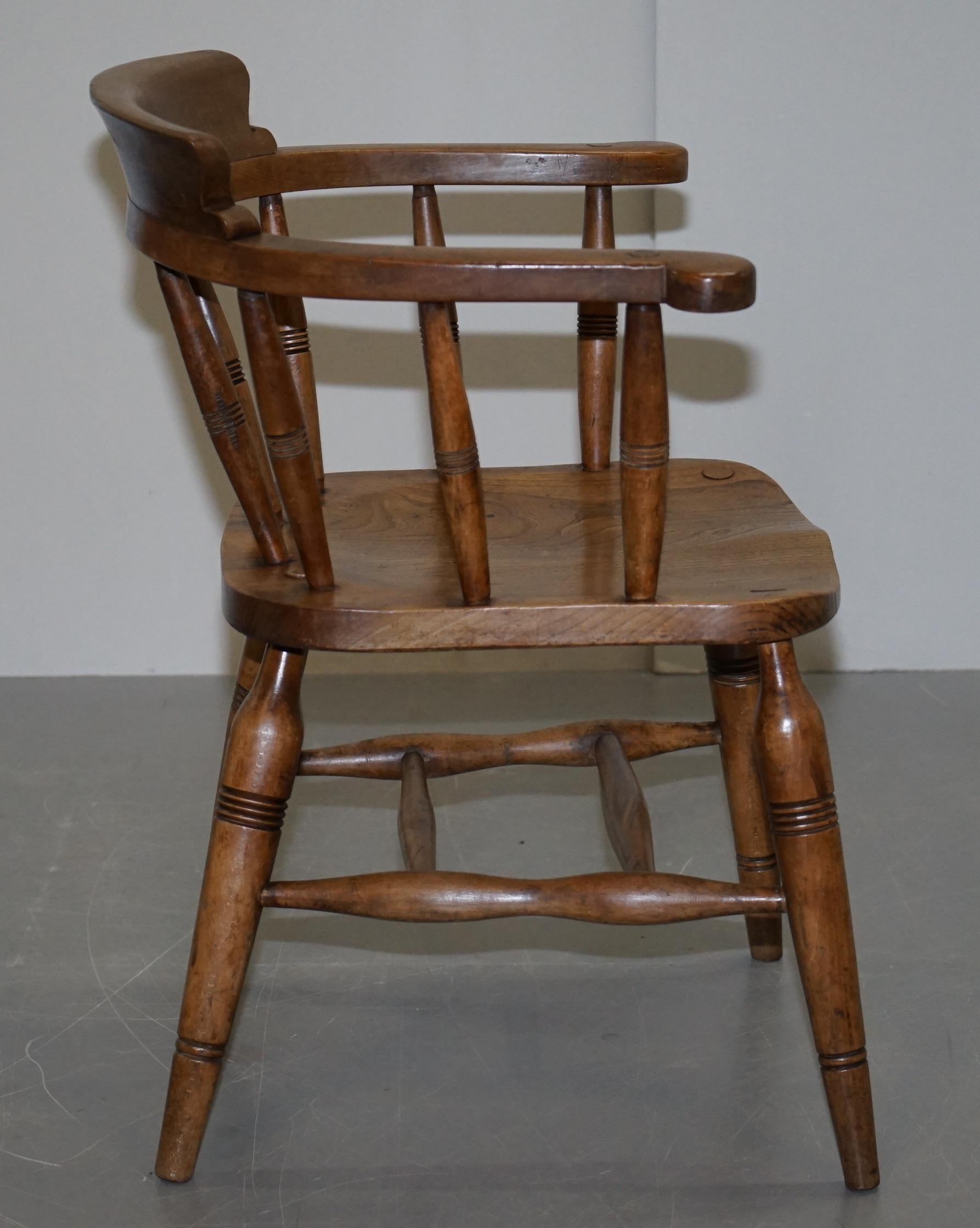 Fauteuil de capitaine du roi Édouard VII estampillé de la succession de la couronne O'Haines High Wycombe en vente 4