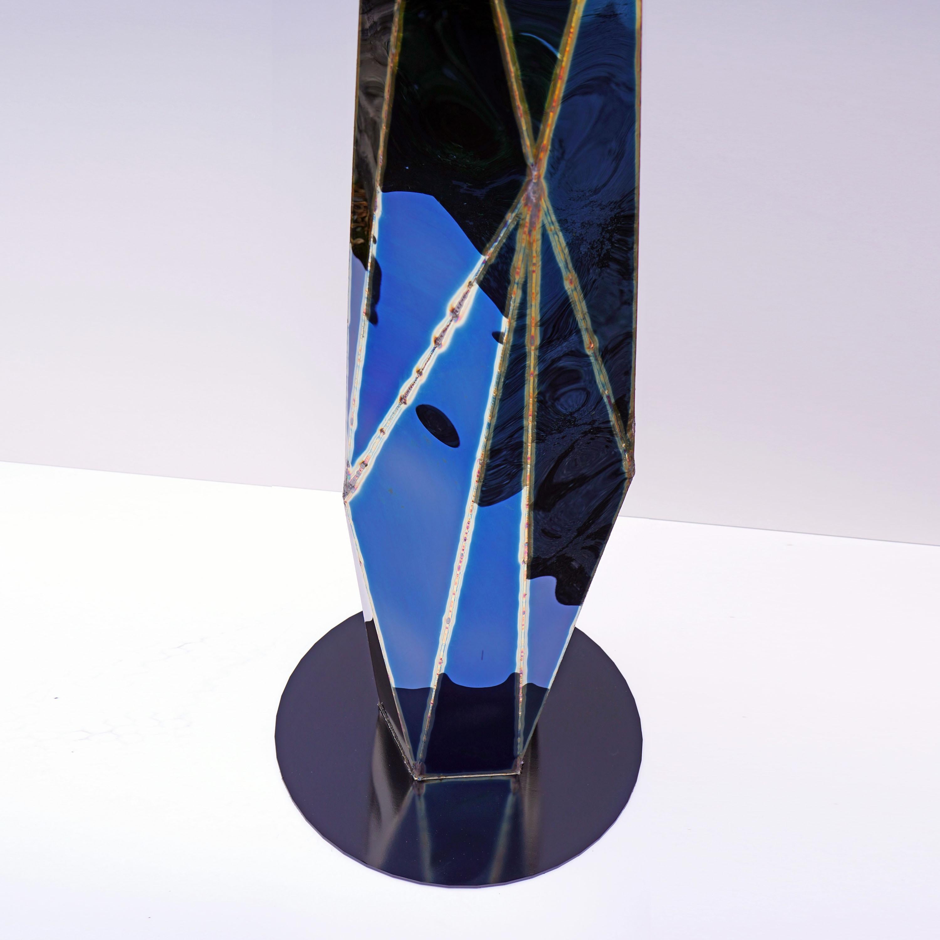 Lampadaire King en acier inoxydable poli miroir soudé par Julian Mayor Neuf - En vente à Geneve, CH