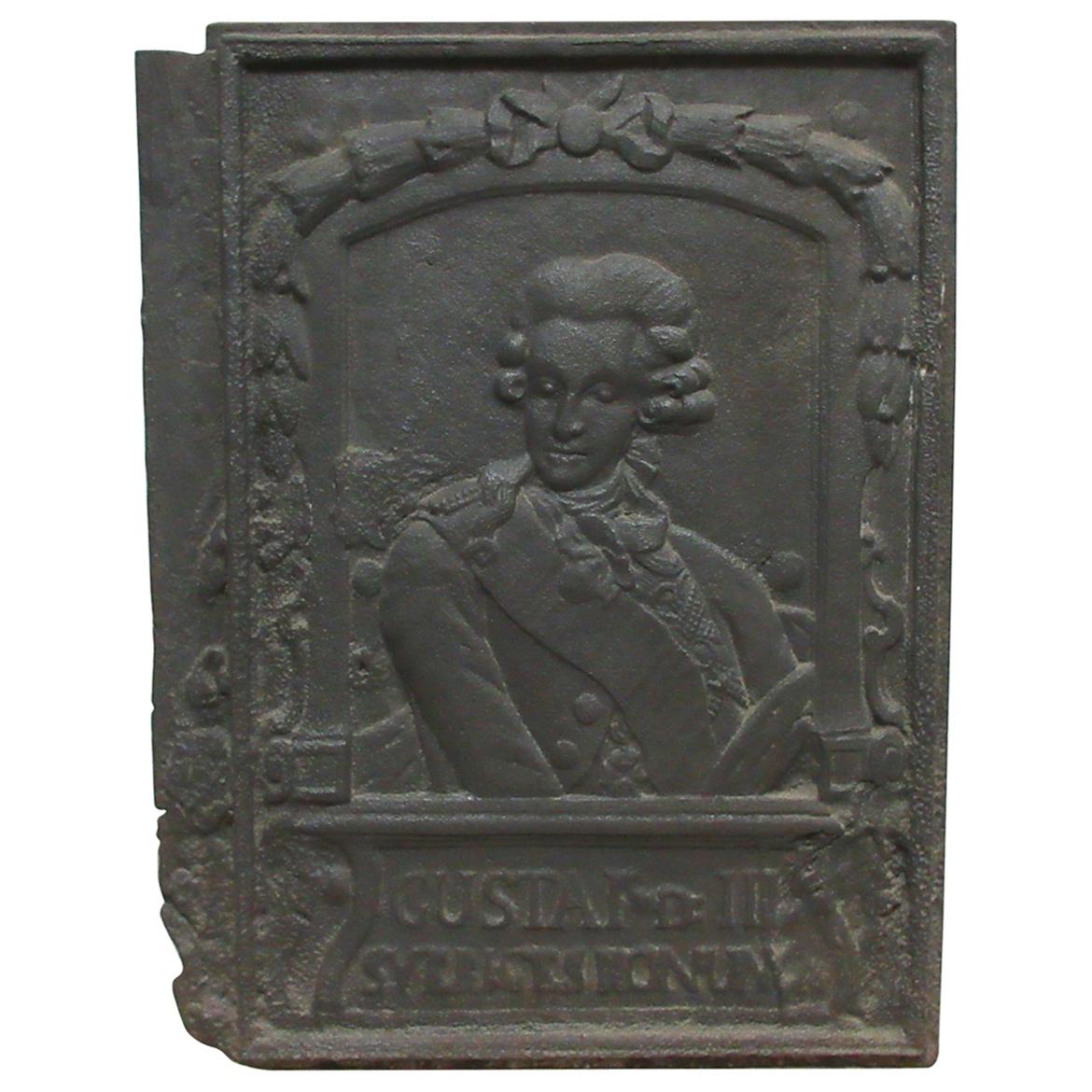 Side de cheminée en fonte King Gustaf III en vente
