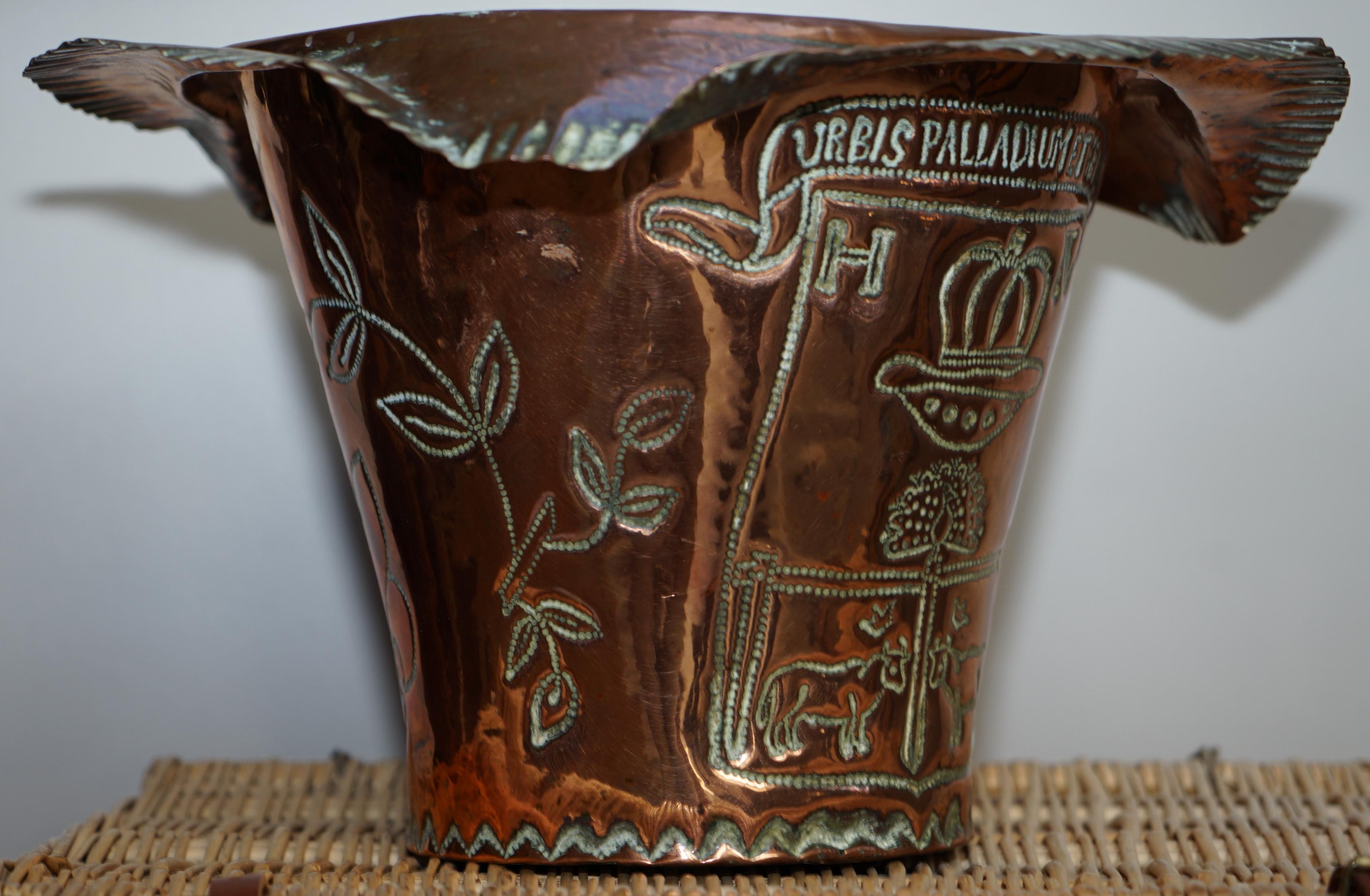 Escudo de armas del rey Enrique IV Blasón de cobre francés Cubo de campaña de hielo en venta 3