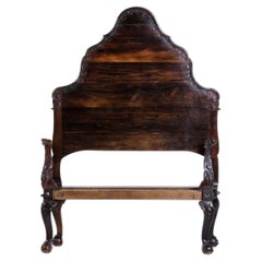 King Jose style bed in Noble Wood - 18th century