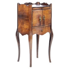 King Jose style bedside table in Noble Wood - 18th century
