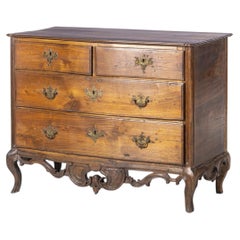 King Jose style chest of drawers - 18th century
