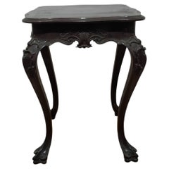 King Jose style table in Noble Wood - 19th century