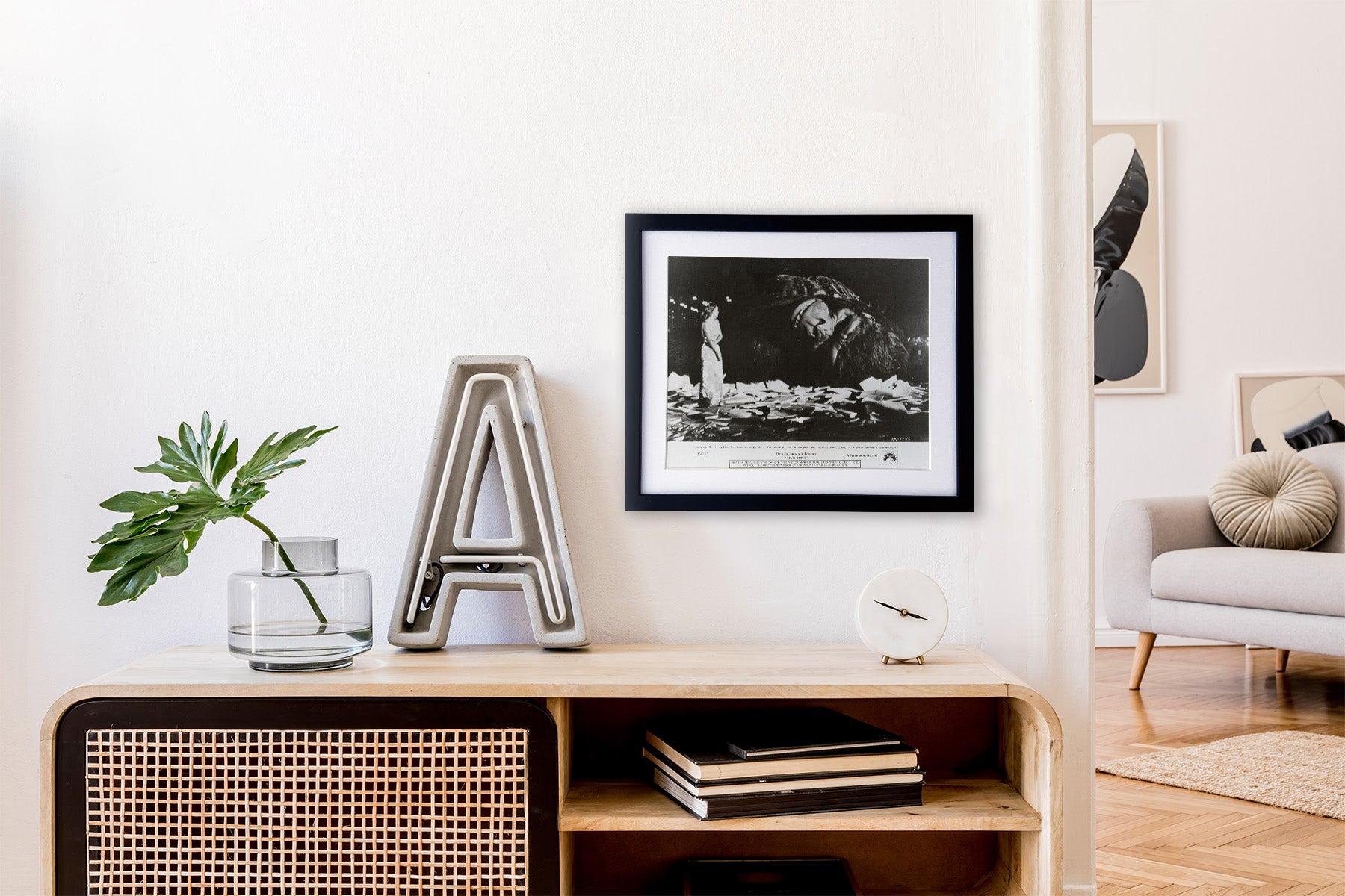 King Kong (1976) Pressestatement - gerahmt (20. Jahrhundert) im Angebot