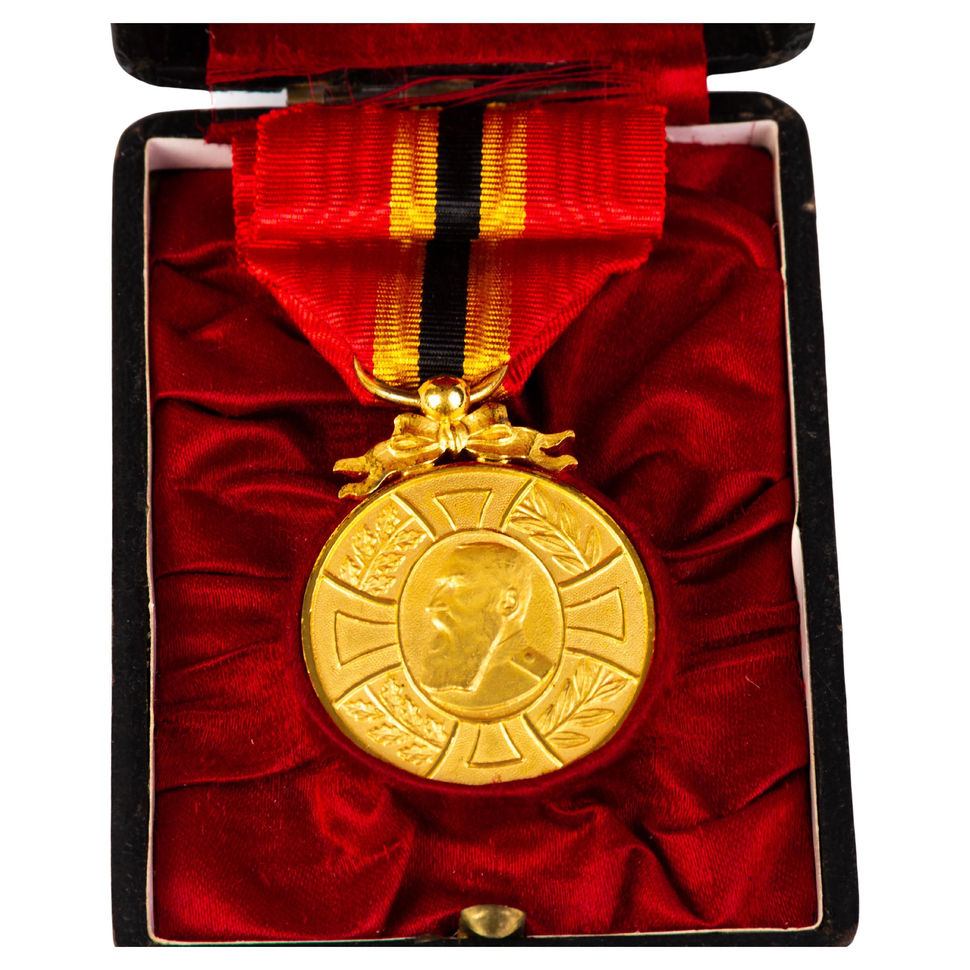 King Leopold II Belgian Medal 1865-1905 For Sale