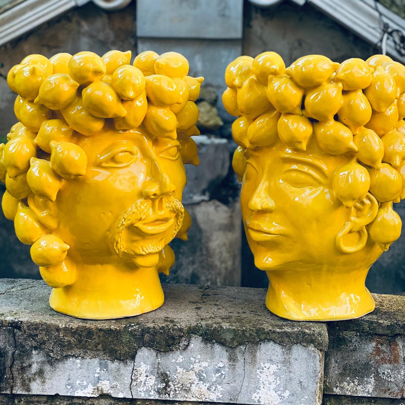 King Of Country Of Lemons Yellow Head Vase In New Condition For Sale In Milan, IT