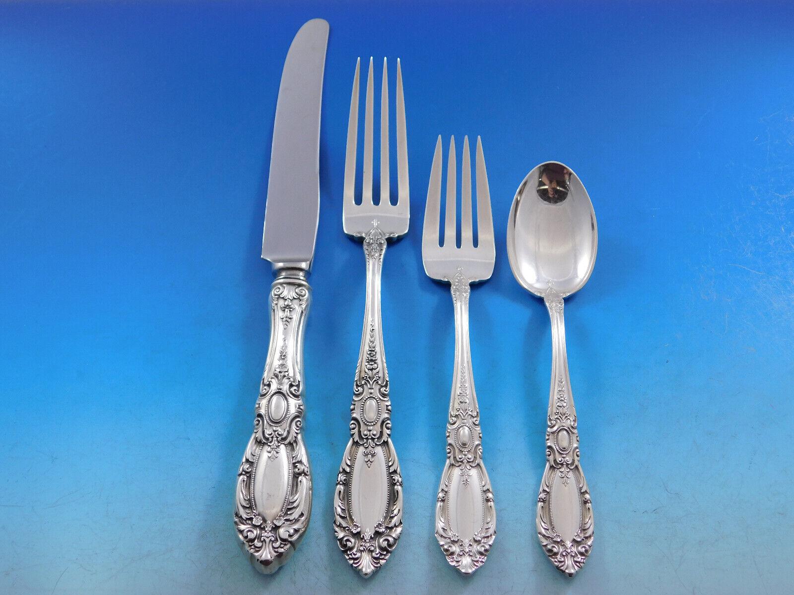 King Richard by Towle Sterling Silver Flatware Set 12 Service 108 Pc Dinner Size In Excellent Condition For Sale In Big Bend, WI