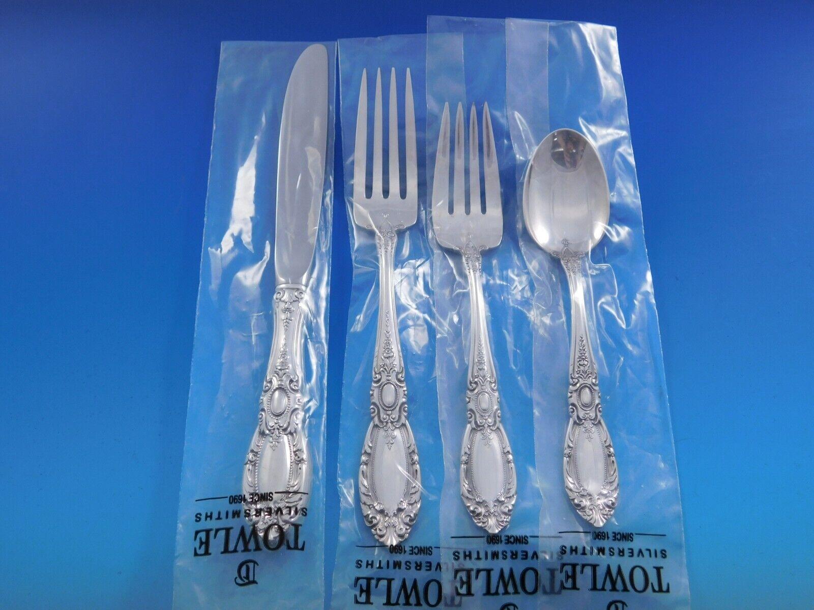 King Richard by Towle Sterling Silver Flatware Set For 8 Service 40 Pieces New In Excellent Condition For Sale In Big Bend, WI