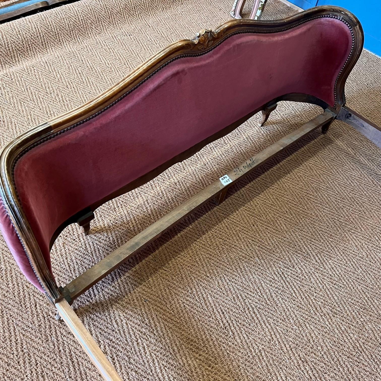 King Vintage French Upholstered Bed In Good Condition In Headley, GB