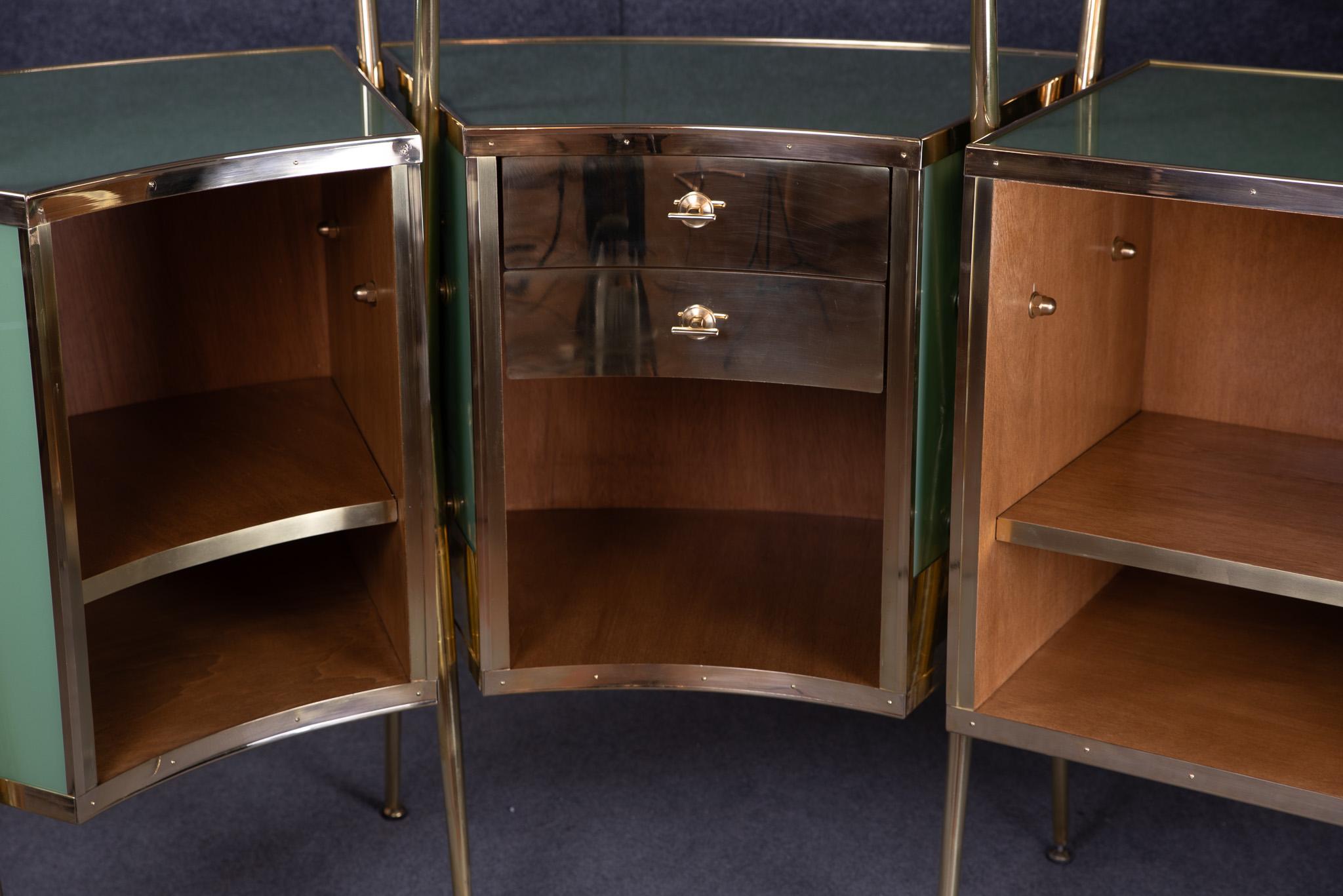 King Size Dry bar Green Murano Glass & Brass Gio Ponti-inspired Made in Italy JF For Sale 3