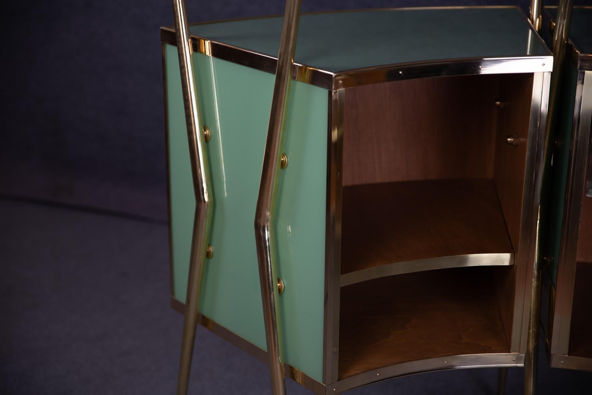 King Size Dry bar Green Murano Glass & Brass Gio Ponti-inspired Made in Italy JF For Sale 4