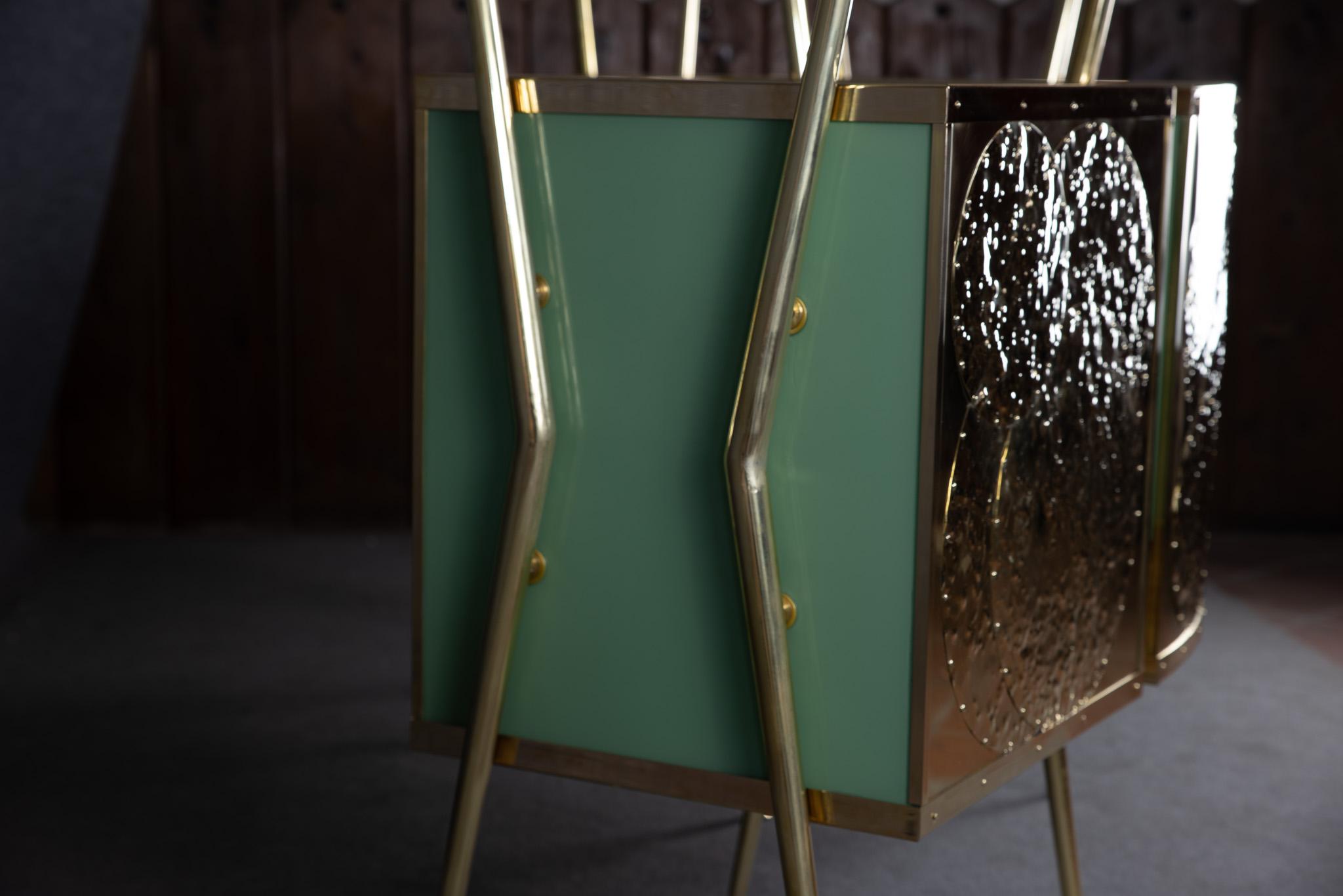 Woodwork King Size Dry bar Green Murano Glass & Brass Gio Ponti-inspired Made in Italy JF For Sale