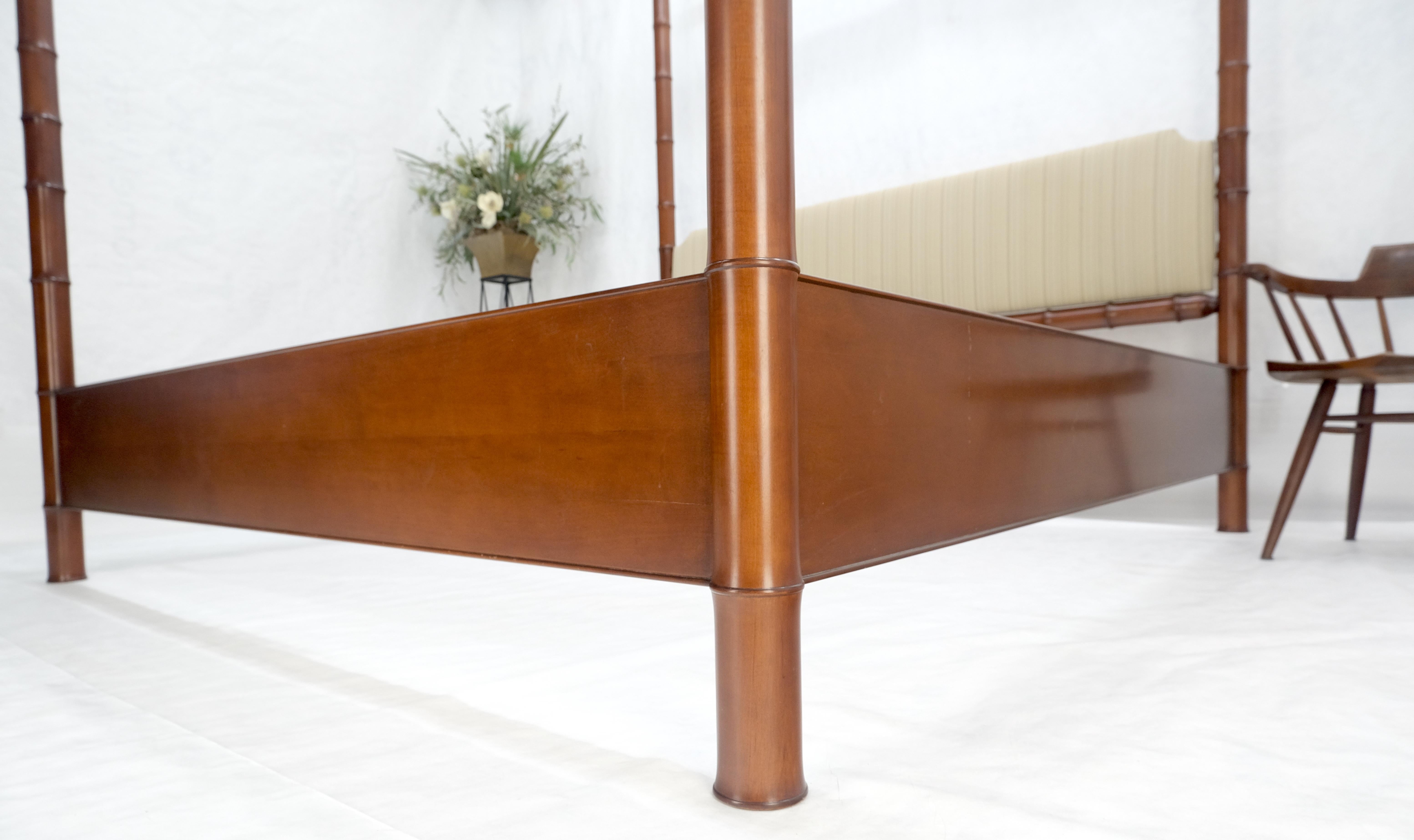 Testata del letto a baldacchino king size in finto bambù massiccio di ciliegio MINT! in vendita 1