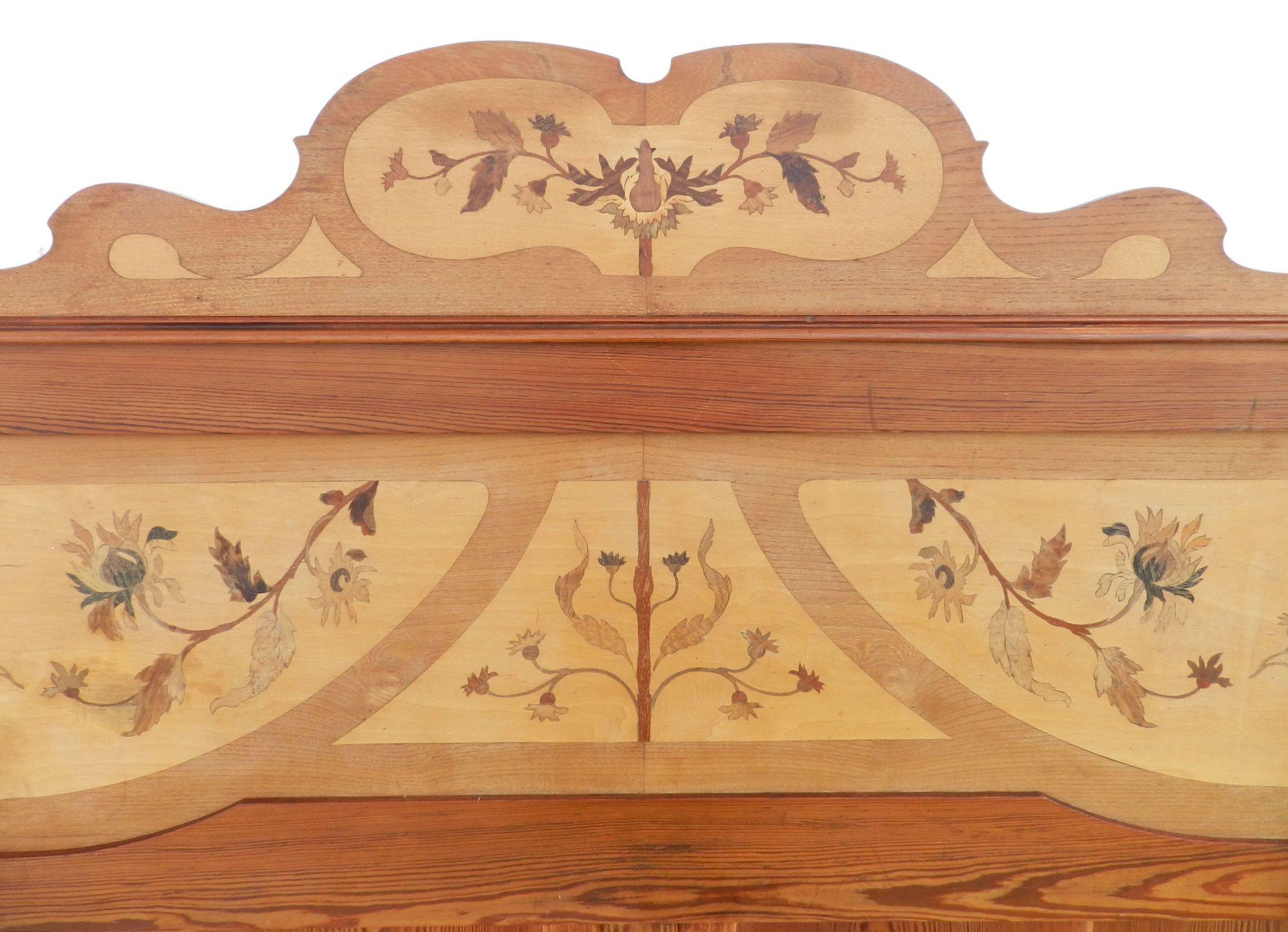 King Size Headboard Art Nouveau c1890 unique one of a kind
French Antique 
The headboard can be attached to the wall or to the divan base.
Please note this is sold without the divan base.
Classic Majorelle Pitch Pine with Inlay.
  



 