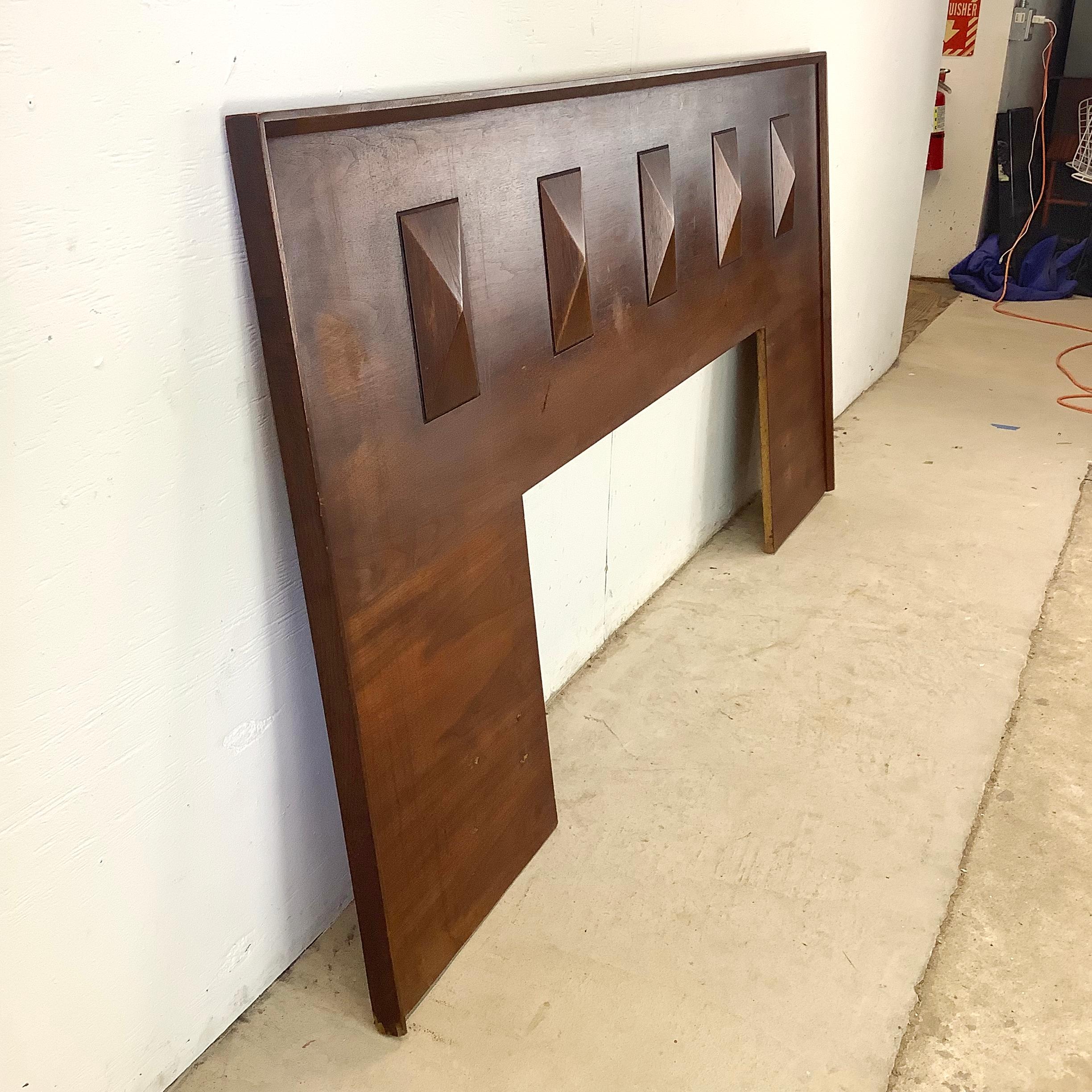 King Size Mid-Century Kopfteil im Angebot 3