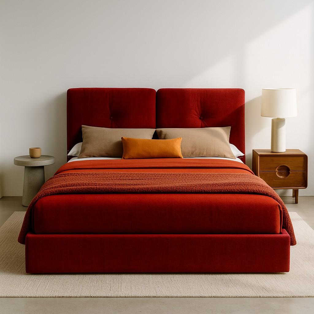 Fait main Lit à plateforme King Size avec tête de lit à deux panneaux en velours en vente