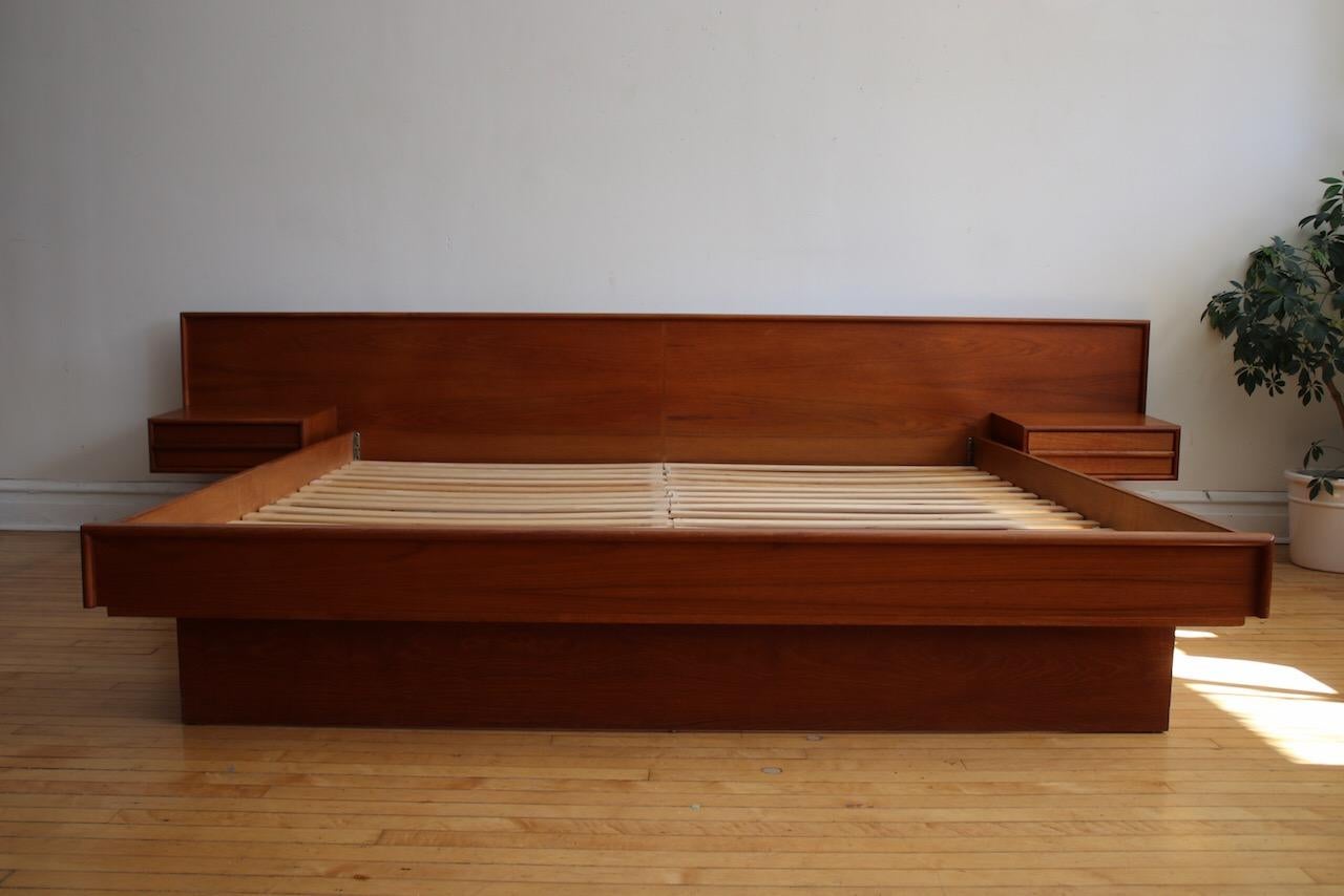 King Size Teak Danish Modern Platform Bed with Floating Nightstands 9