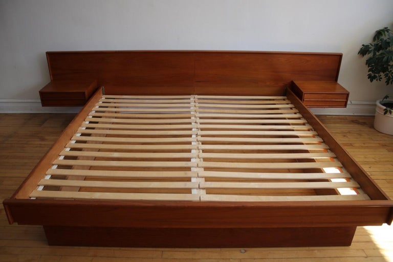 King Size Teak Danish Modern Platform Bed with Floating ...