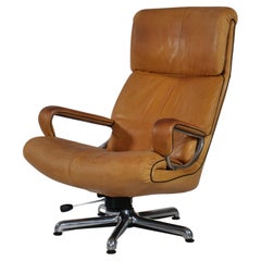 Retro King Swivel Lounge Chair in Leather by André Vandenbeuck for Strässle
