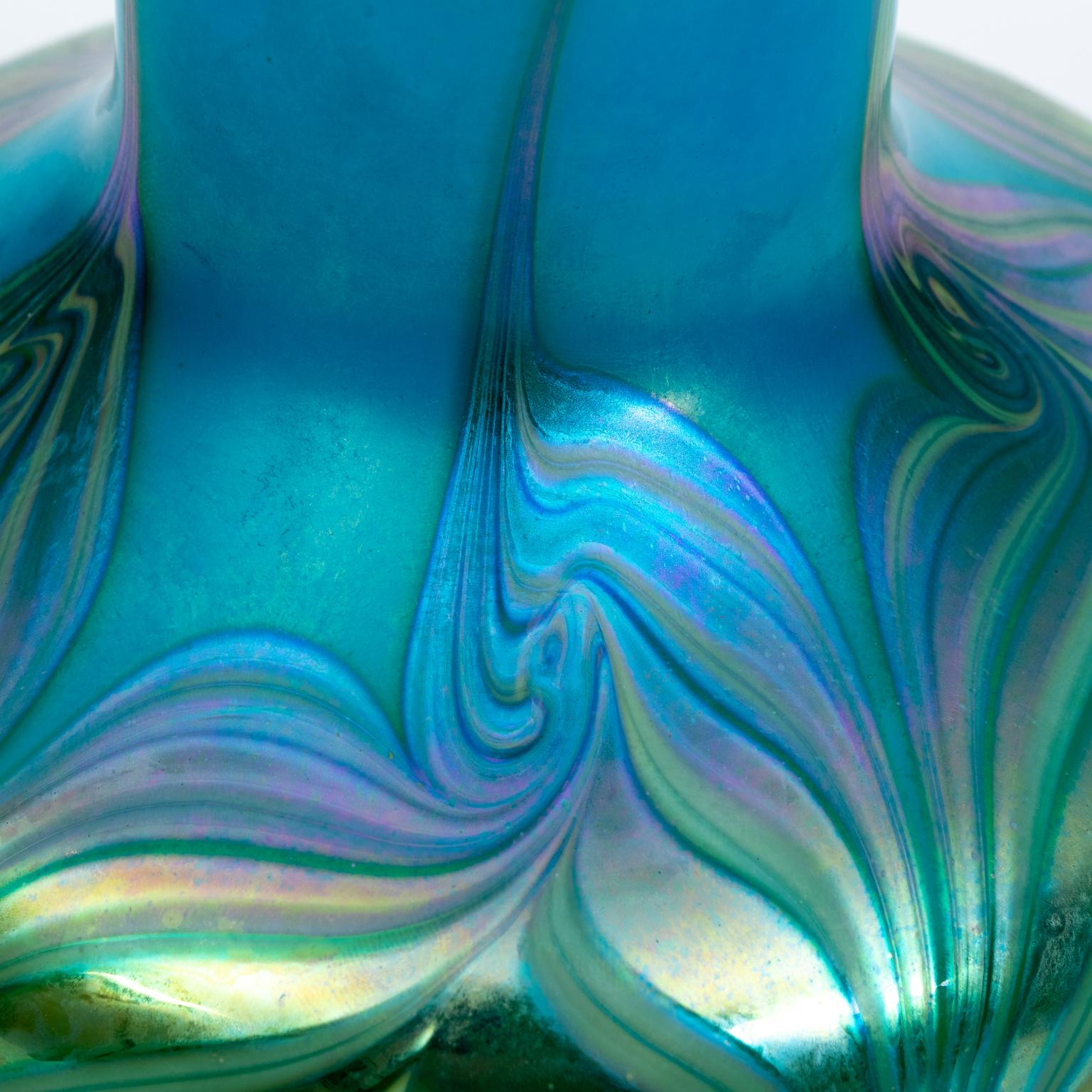 Contemporary King Tut Design Vase by Lunderg Studios
