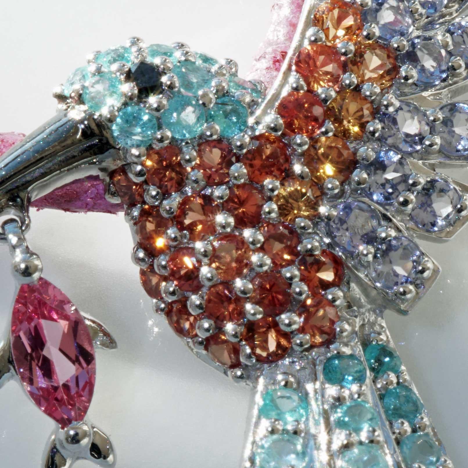 Kingfisher Bird Pendant Paraiba Tourmaline and Spinel most extravagant Colors  In New Condition For Sale In Viena, Viena